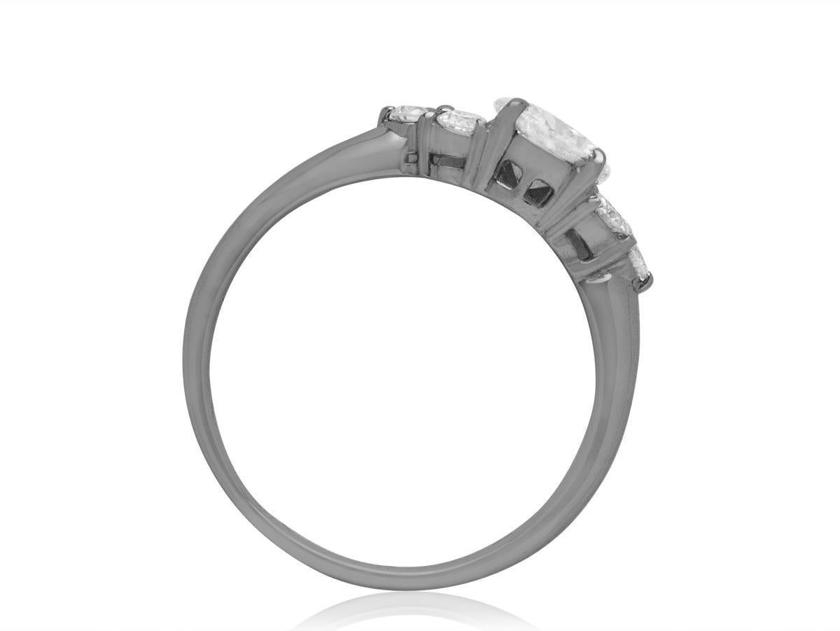 Taglio brillante Anello di fidanzamento in platino e diamanti naturali, 1,35 CT TDW - Valutazione $8800 in vendita