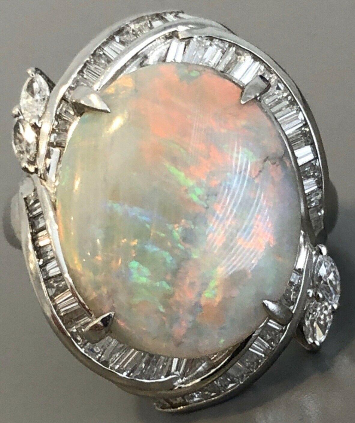 Platinum Natural Opal and Diamond Ring 7.57 Carat 14.5g In Good Condition In Beverly Hills, CA