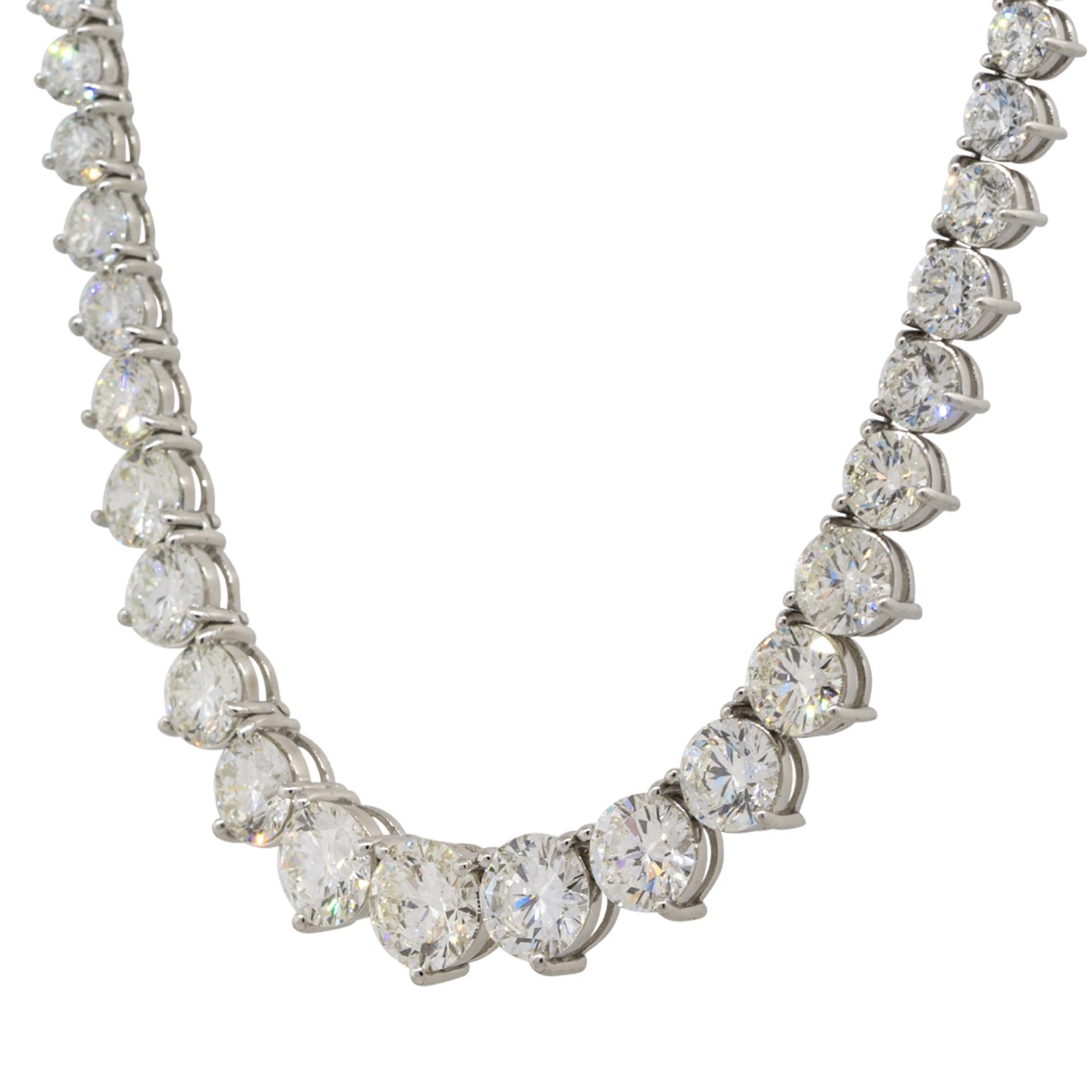 Collana in platino con diamanti tondi brillanti graduati Riviera, Nature in vendita 3
