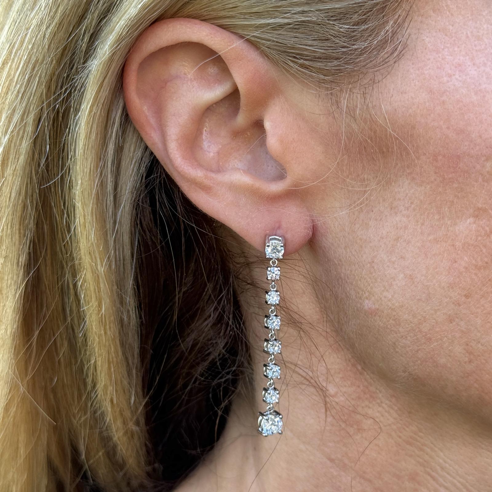 Platinum Old European Cut Diamond Drop Dangle Estate Vintage Earrings In Excellent Condition For Sale In Boca Raton, FL