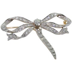 Platinum on 18 Karat Yellow Gold Bow Brooch, circa 1910