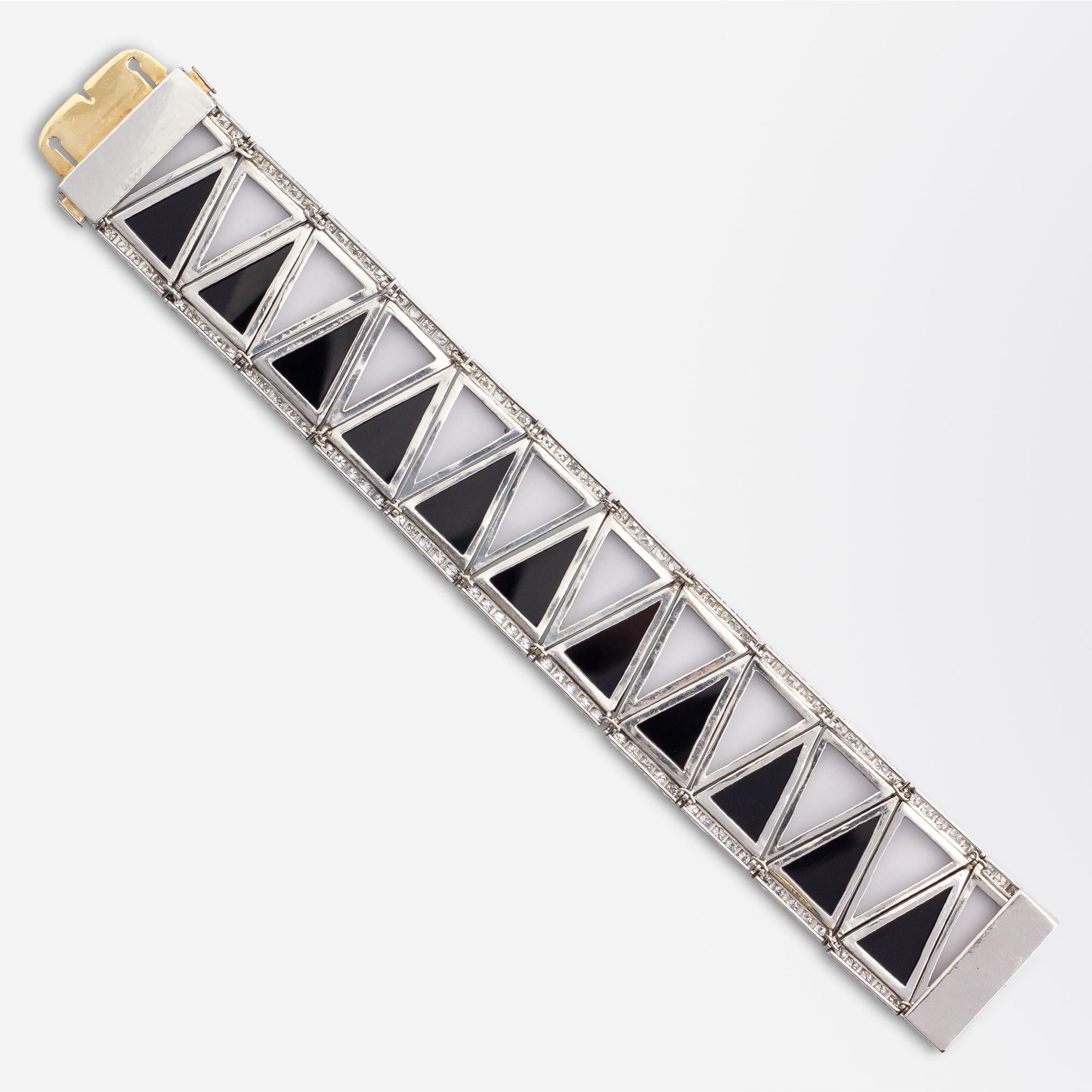 Platinum, Onyx, Rock Crystal & Diamond Art Deco Style Bracelet In Good Condition For Sale In Brisbane City, QLD