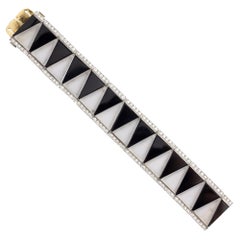 Bracciale in platino, onice, cristallo di rocca e diamanti in stile Art Deco