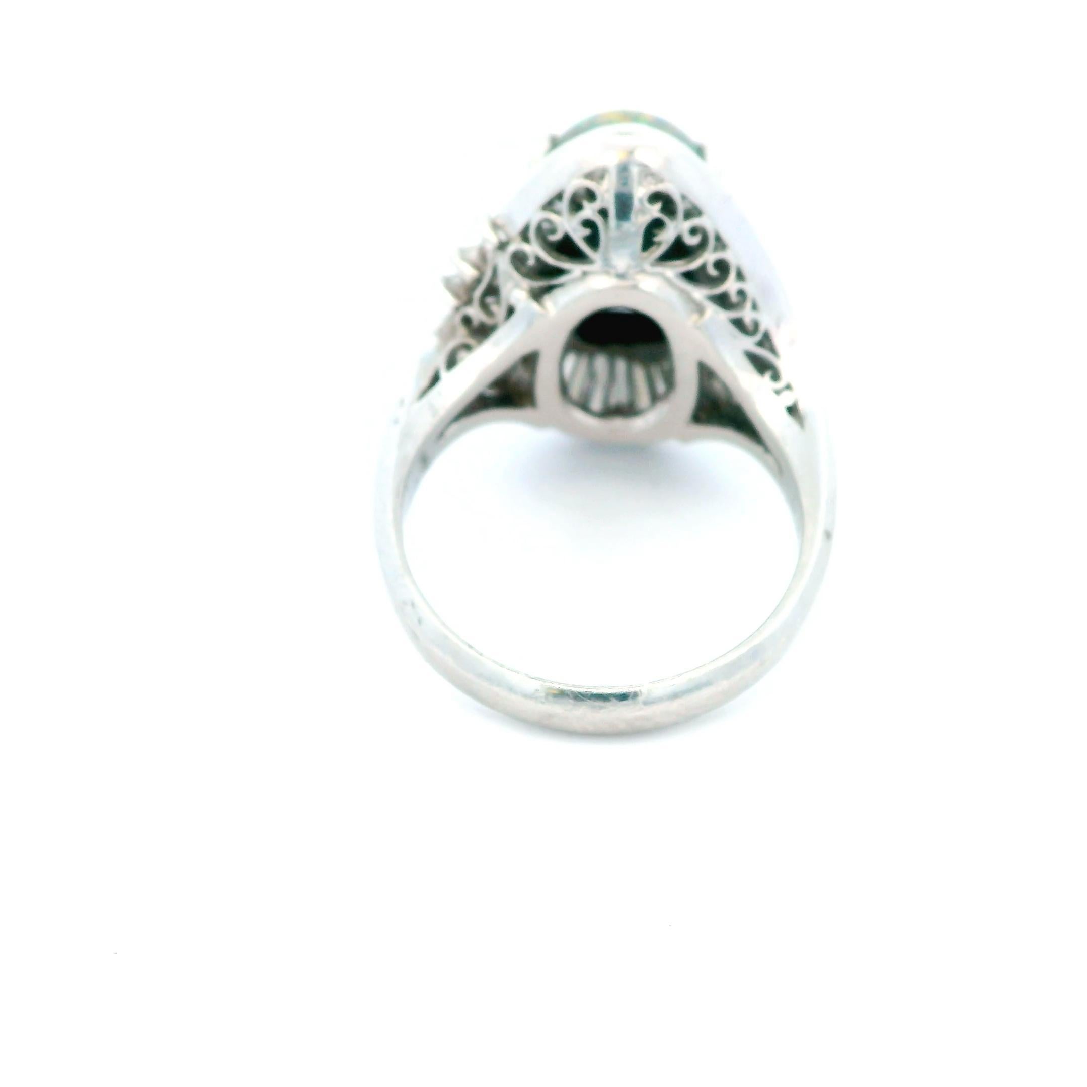 Platinum Opal Ring In Excellent Condition In Great Neck Plaza, NY