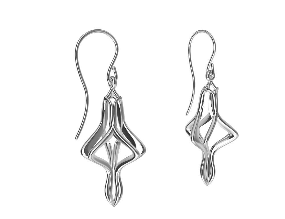 Platinum Organic Sculpted Earring Dangle In New Condition For Sale In New York, NY