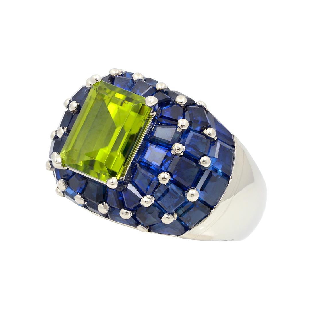 Modern Platinum Oscar Heyman Peridot and Sapphire Domed Ring