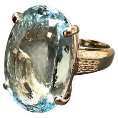 Platinum Oval Aquamarine Diamond Ring