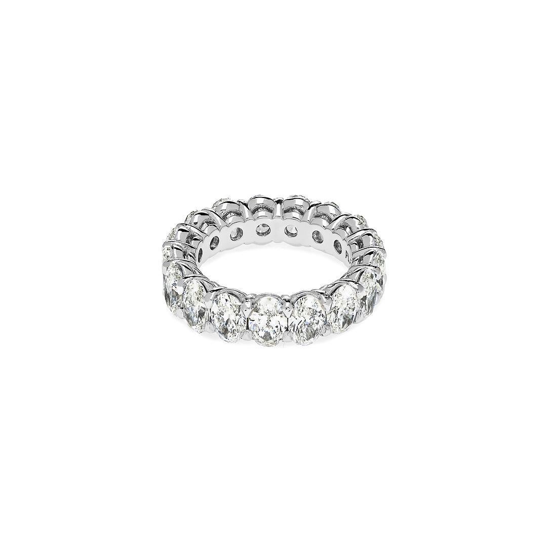 Oval Cut Platinum Oval-Cut Diamond Ring For Sale