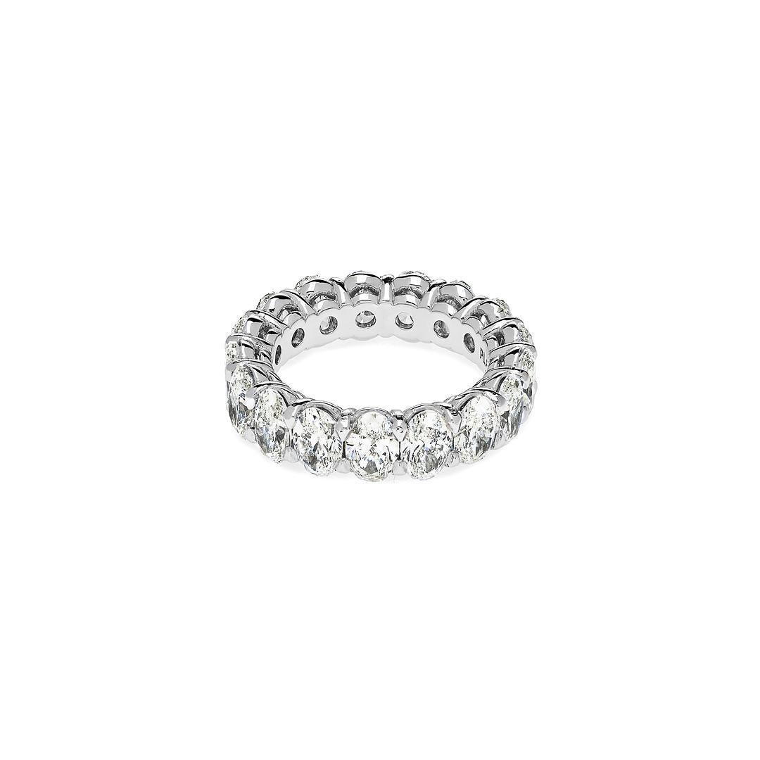 Modern Platinum Oval-Cut Diamond Ring For Sale