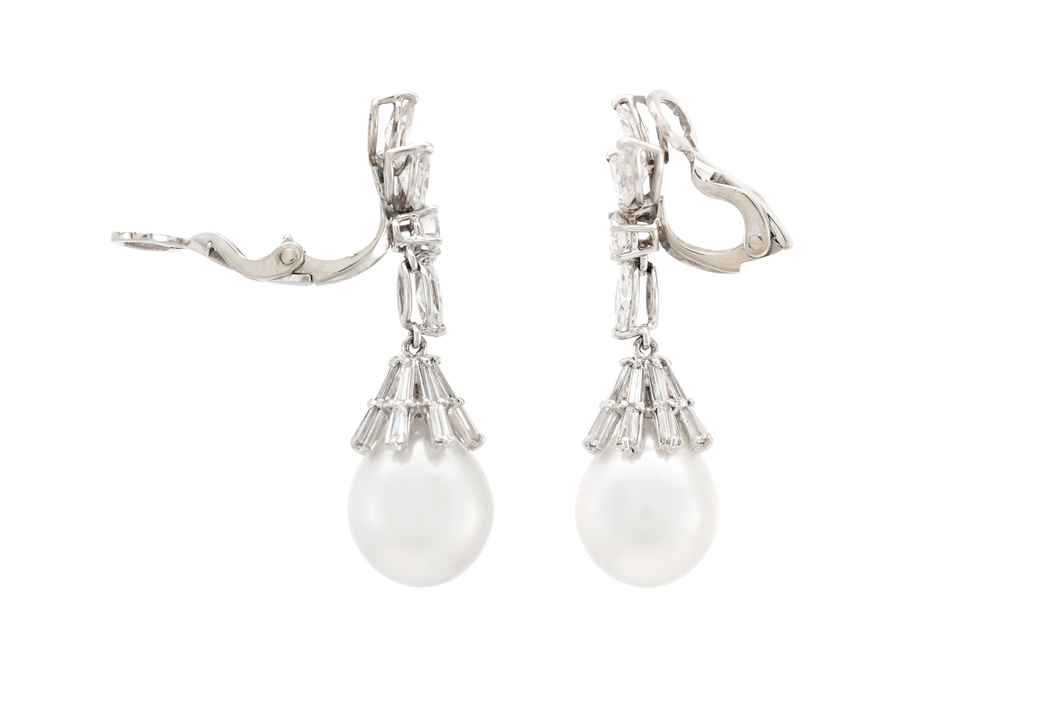 4.00 Carat Diamonds Pearls Drop Earrings In Good Condition In New York, NY