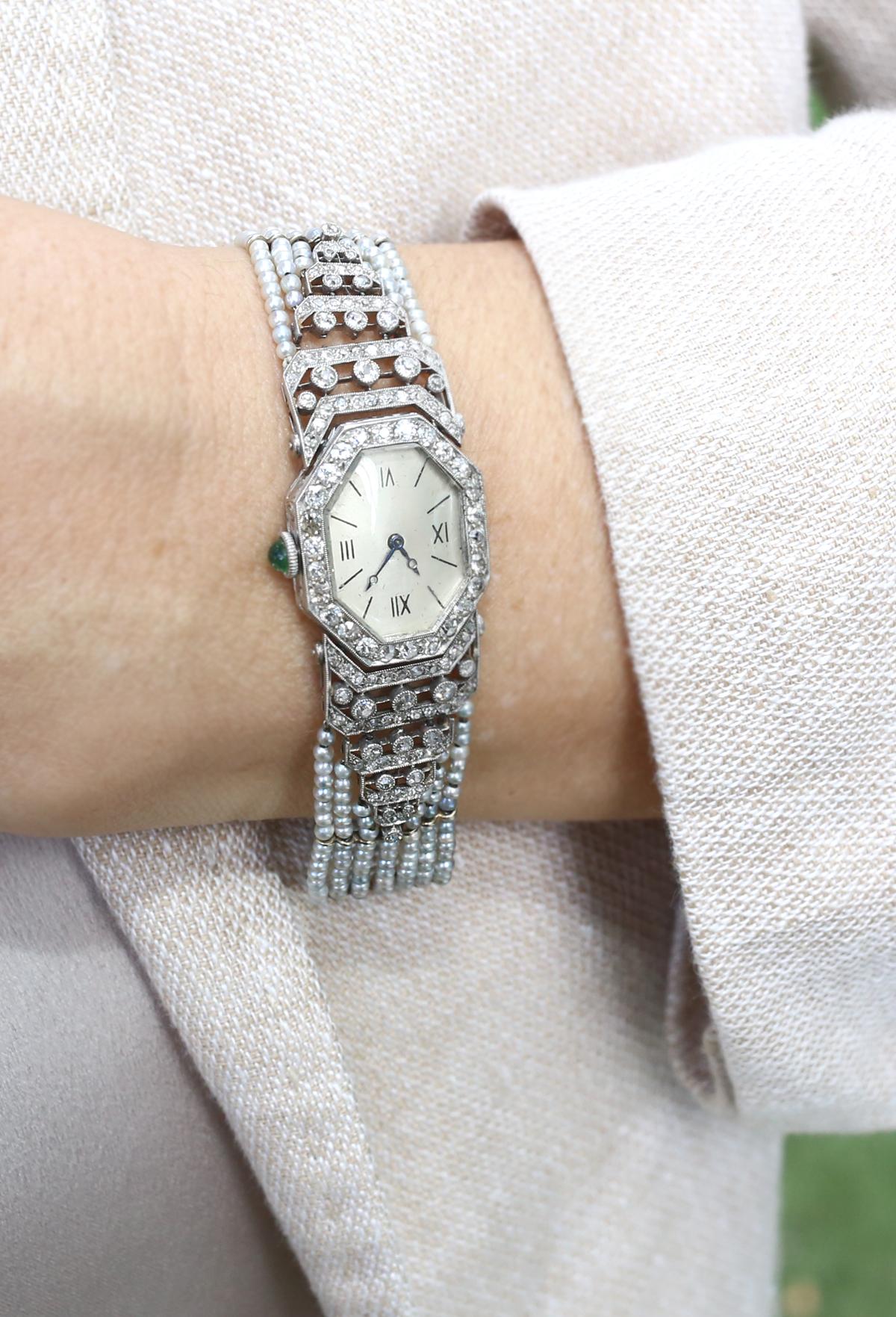 Platinum Pearls Emerald Enamel Diamonds Ladies Watch Art Nouveau, 1930 2