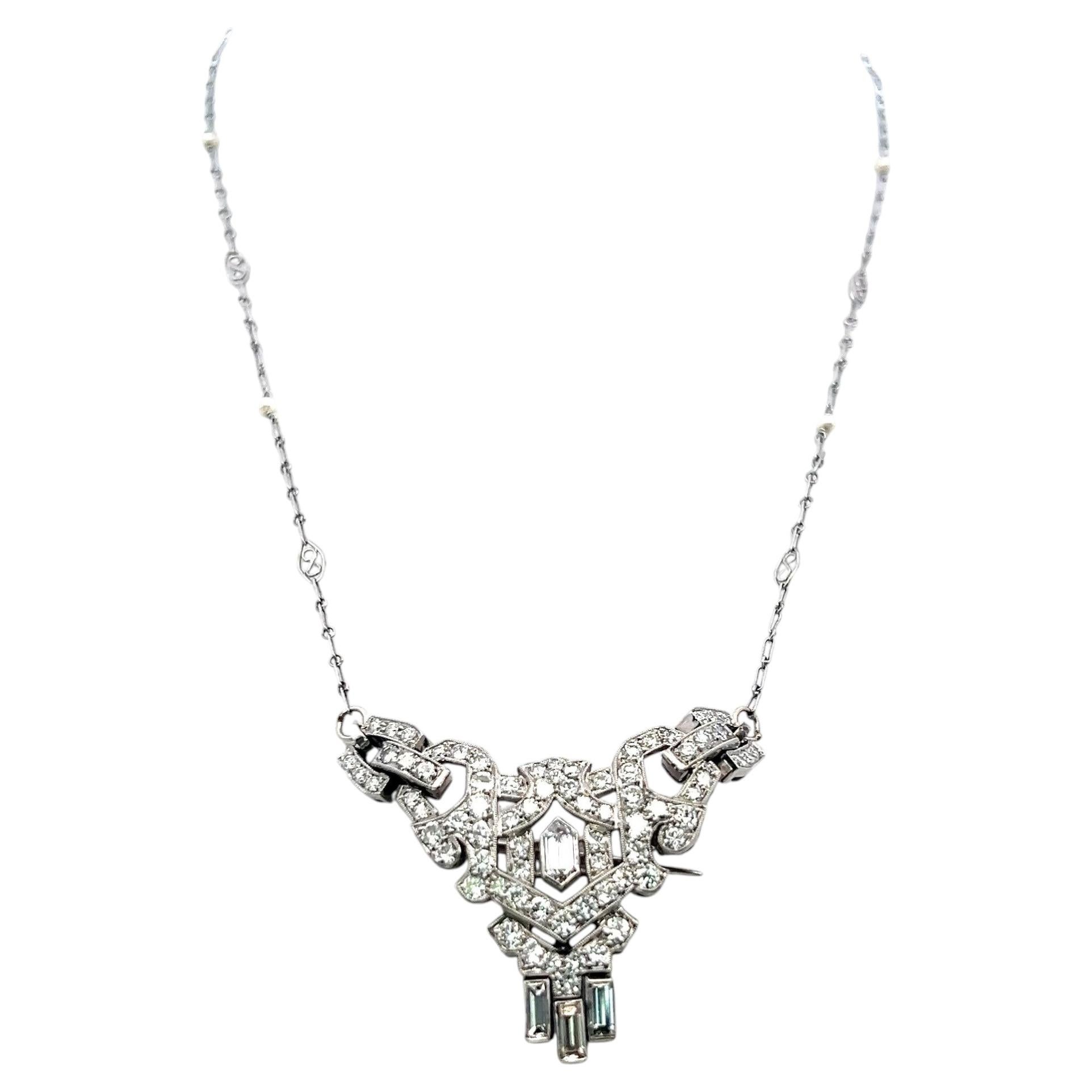 Collar con colgante de platino, broche y alfiler con diamantes de 2,77 ct, corte mixto, color H y pureza VS, y perlas