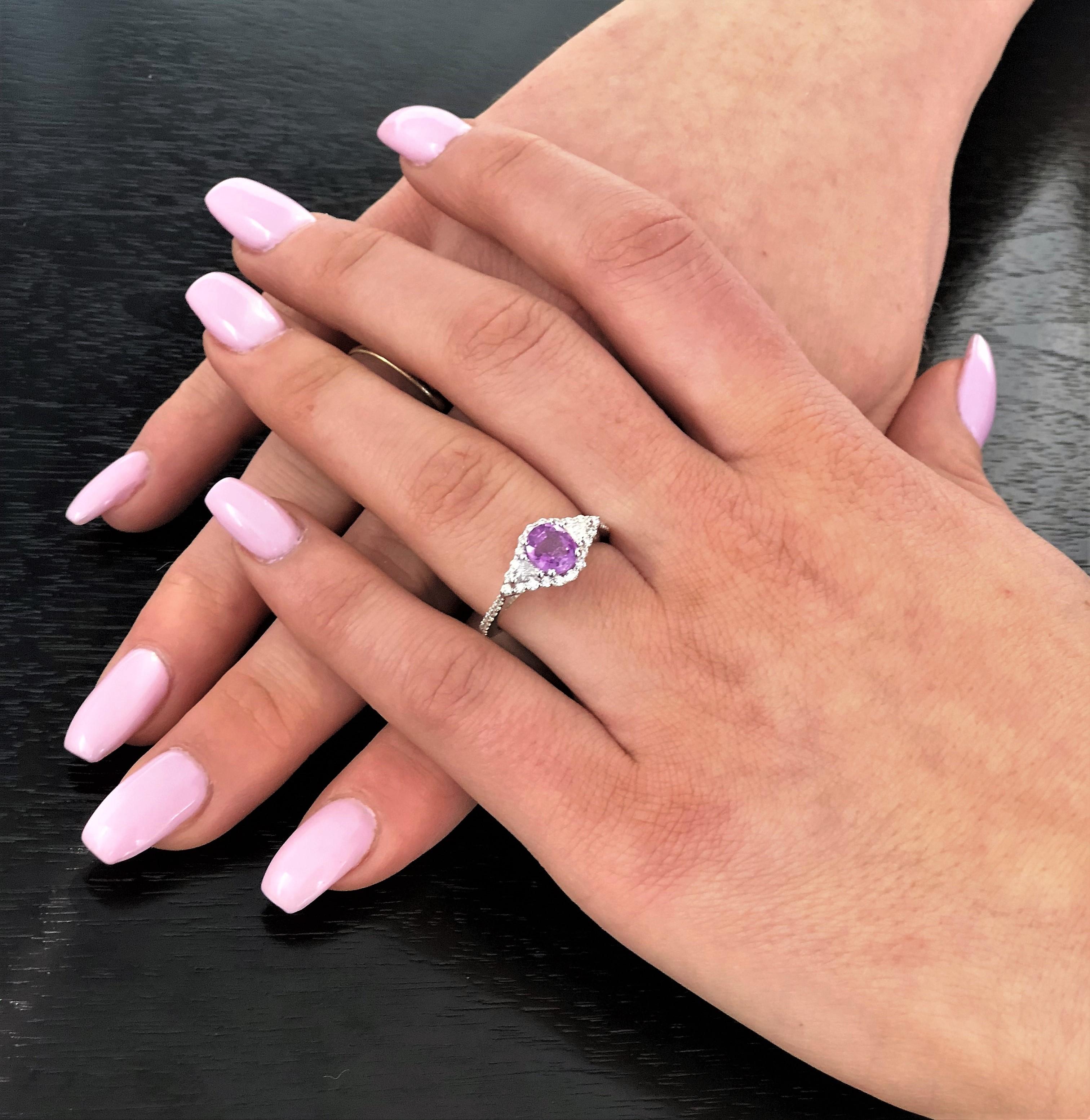 Platinum Pink Sapphire Diamond Cocktail Ring GIA Certificate No Indication Heat In New Condition In New York, NY