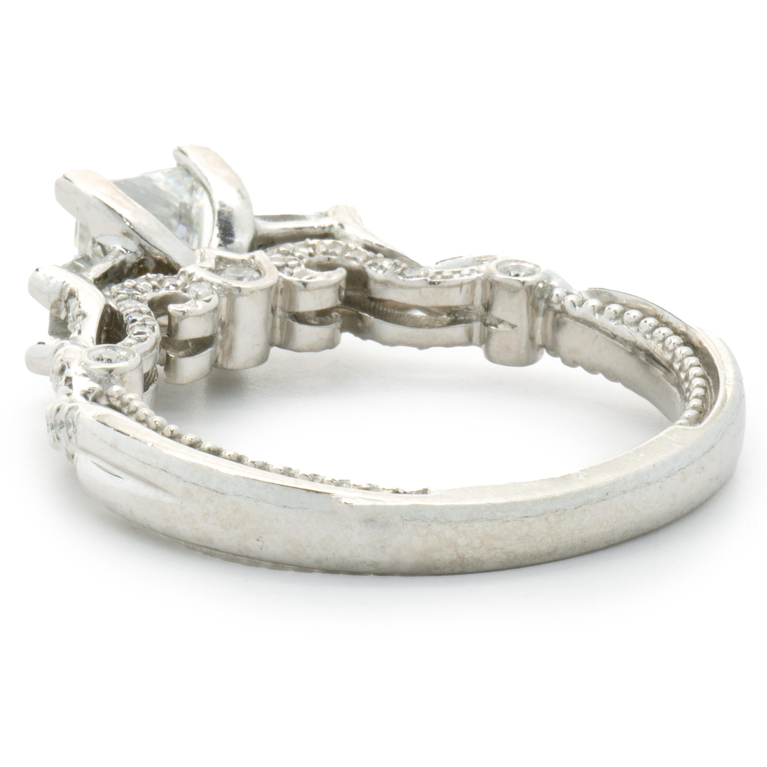 Platinum Princess Cut Diamond Engagement Ring In Excellent Condition For Sale In Scottsdale, AZ