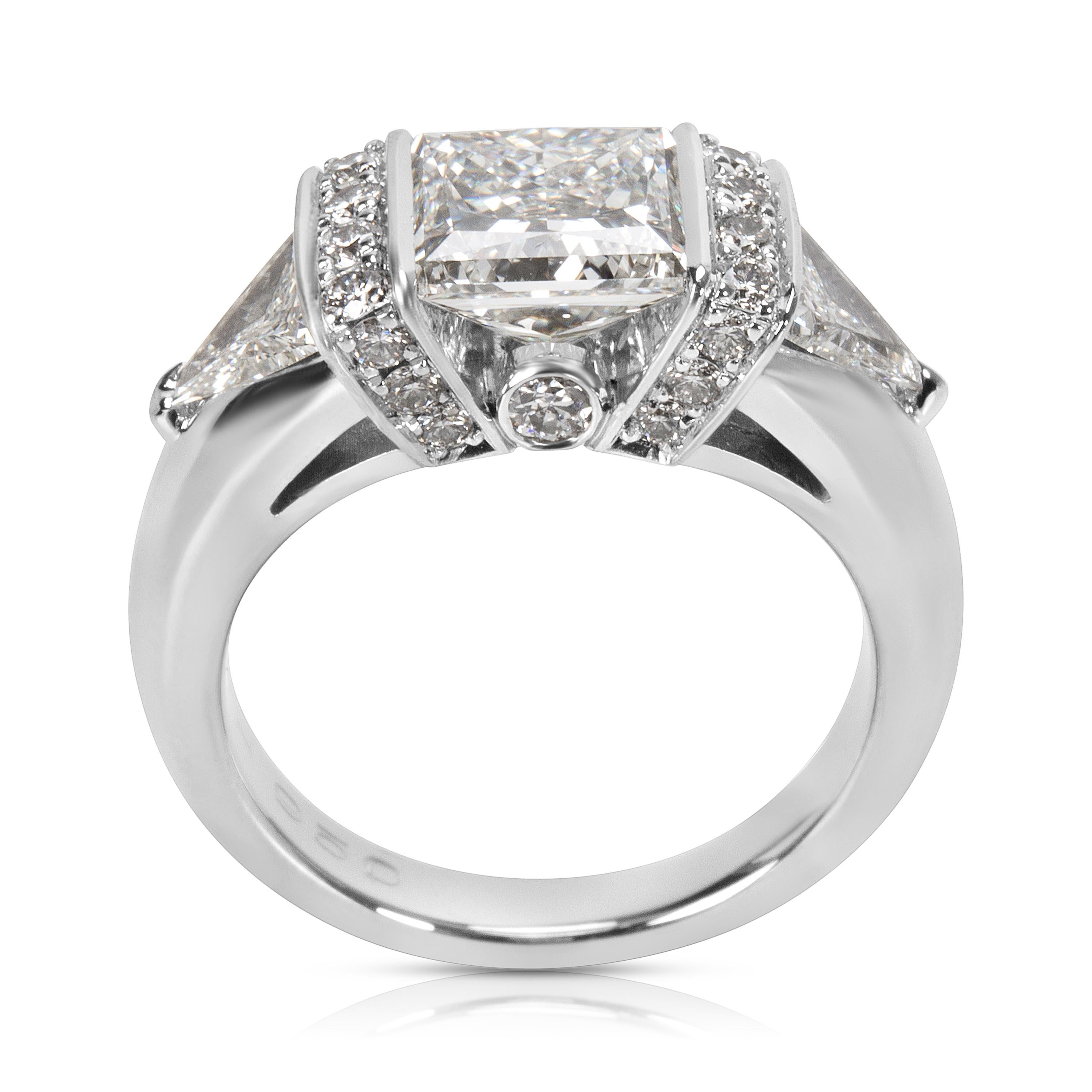 Platinum Princess Cut Diamond Engagement Ring H VS2 3.19 Carat In Excellent Condition In New York, NY