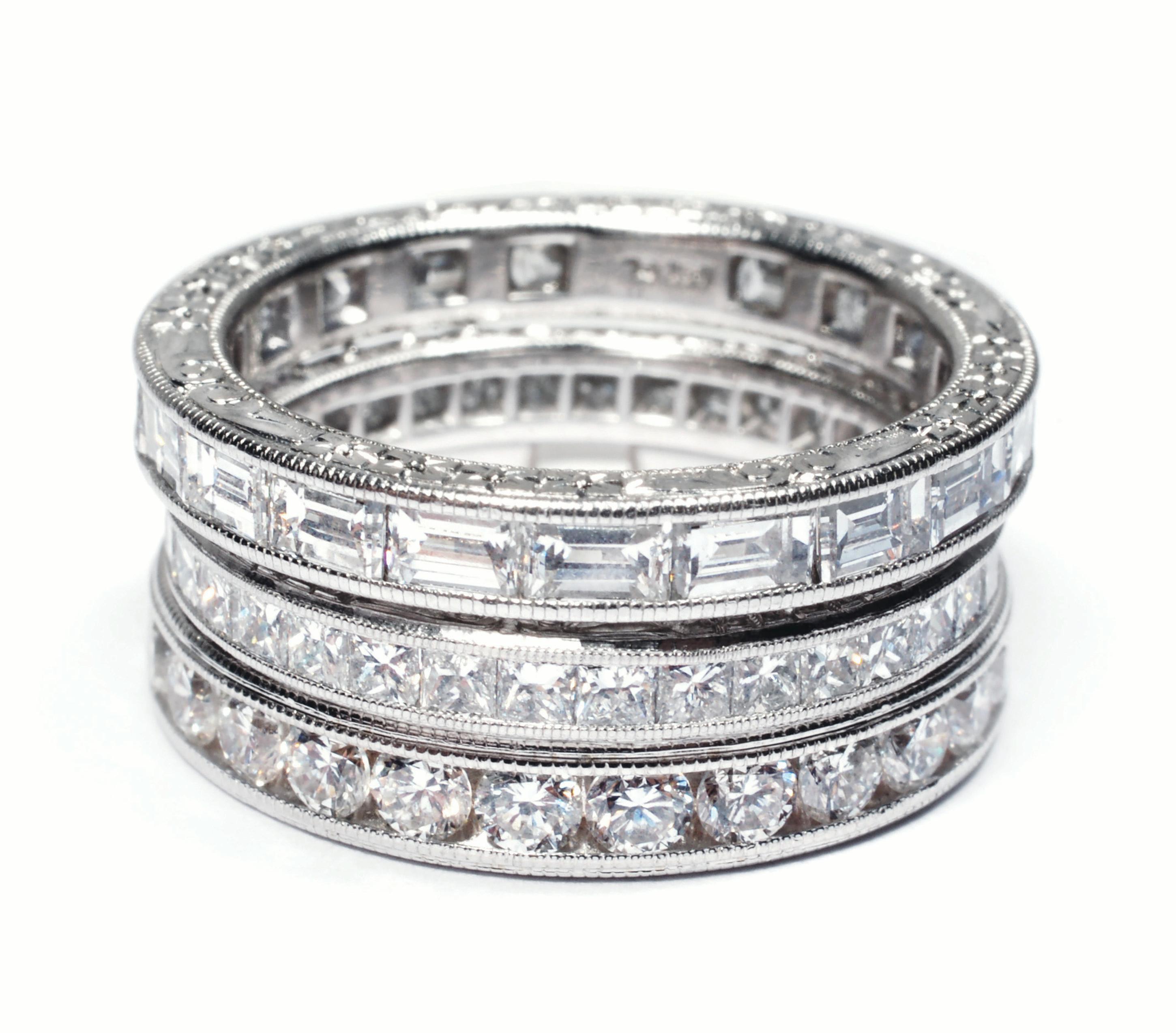 Platin Princess Cut Diamond Eternity Milgrain Band mit einem Gewicht von 1,45 Karat Damen