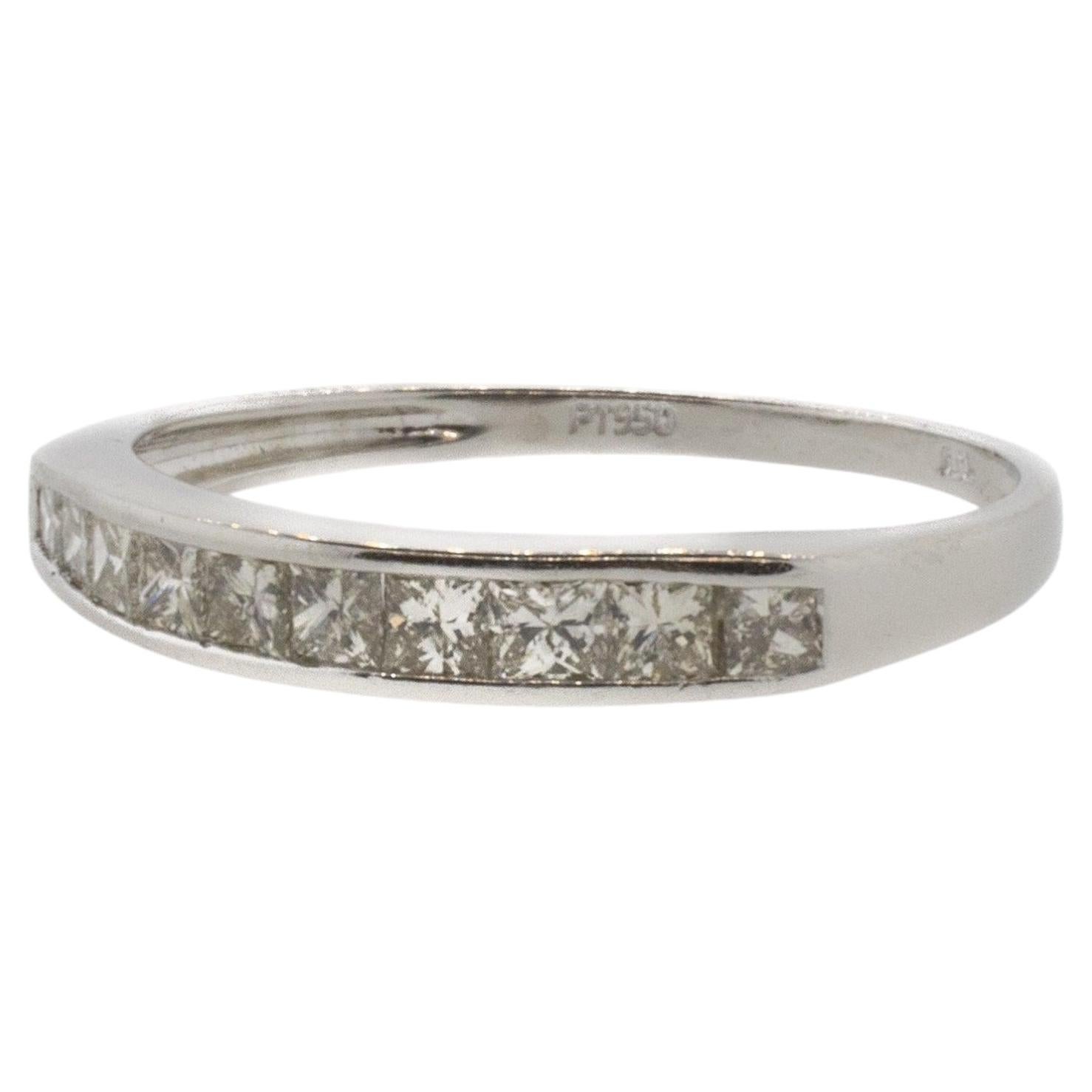 Alianza de Platino con Diamantes talla Princesa en venta