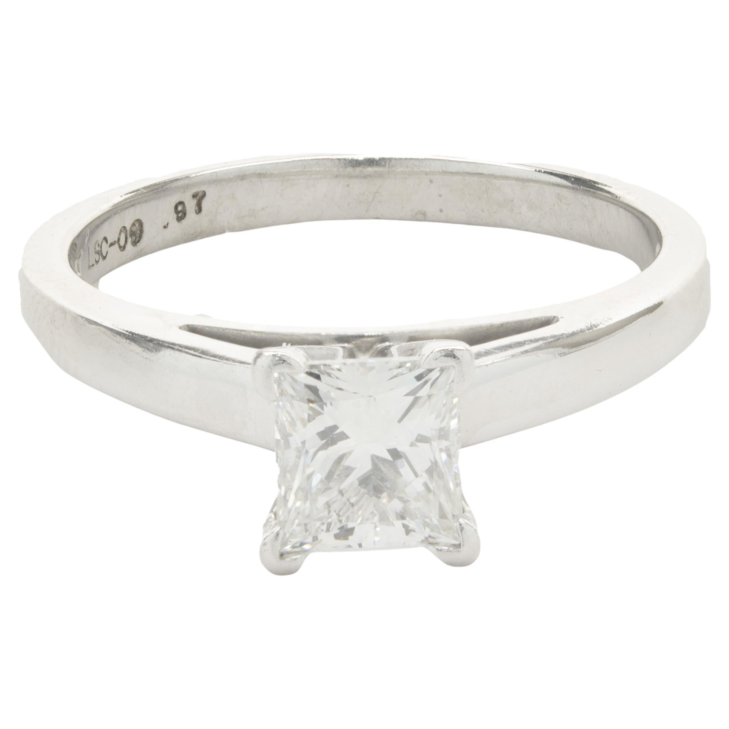 Bague de fiançailles en platine avec diamant Léo de taille princesse