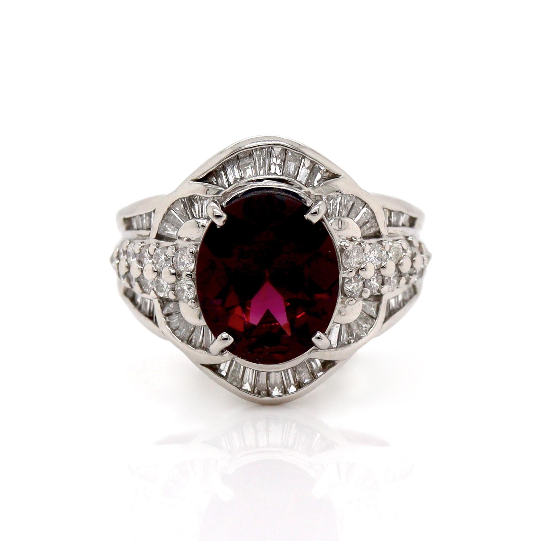 Femenino o masculino Anillo de Platino Pt900 Granate Almandino y Diamante en venta