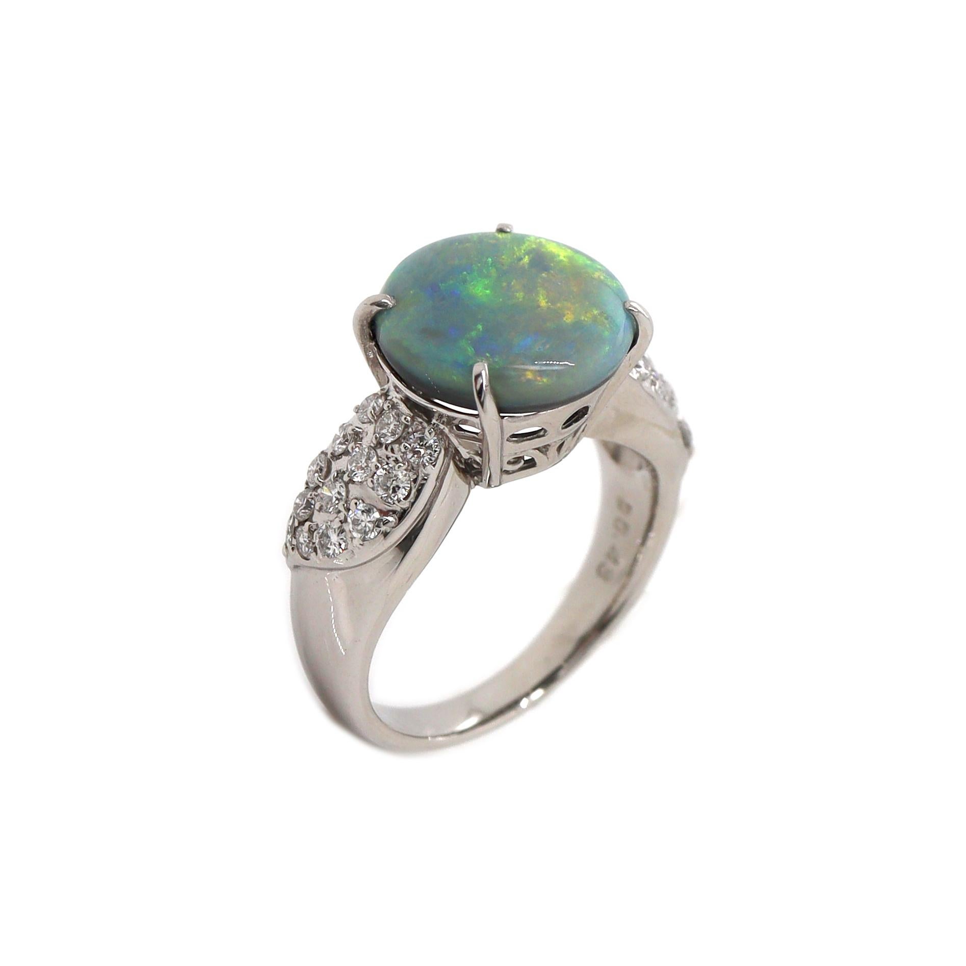 Women's or Men's Platinum PT900 Australian Opal & Diamond Ring For Sale