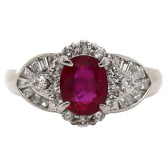 Anillo PT900 de Platino con Rubí y Diamantes
