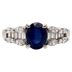 Platinum Pt900 Sapphire and diamond dress ring