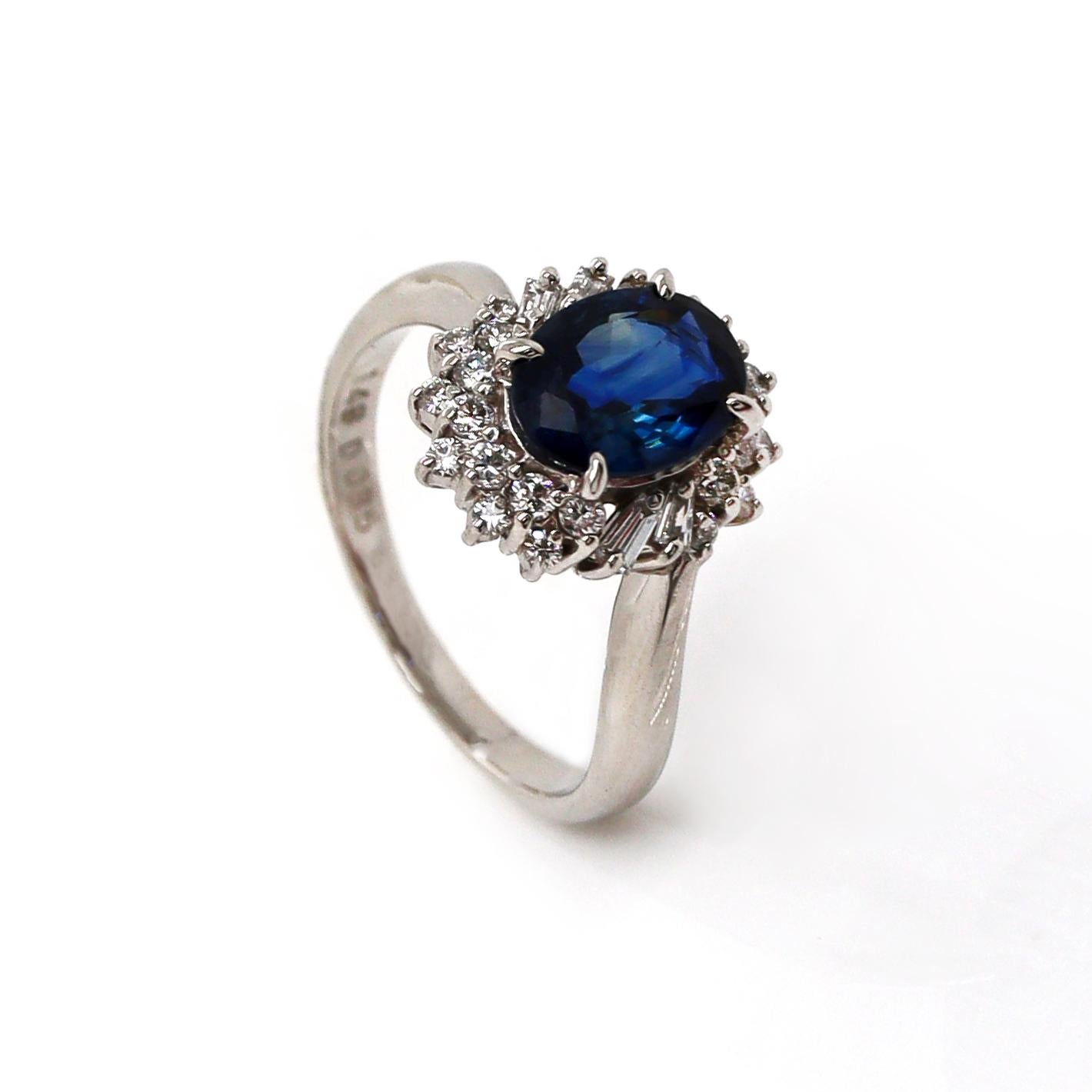 Platinum Pt900 Sapphire and Diamond Ring In New Condition For Sale In Sydney, NSW