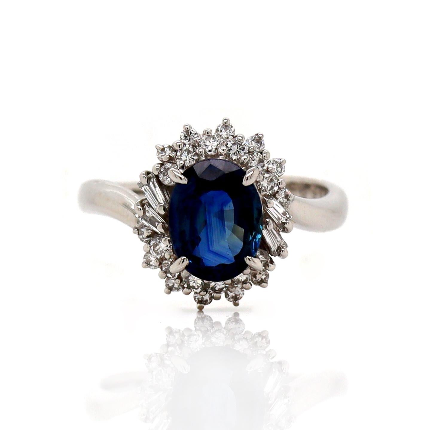 Platinum Pt900 Sapphire and Diamond Ring For Sale 2