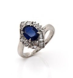 Platinum Pt900 Sapphire & Diamond Ring