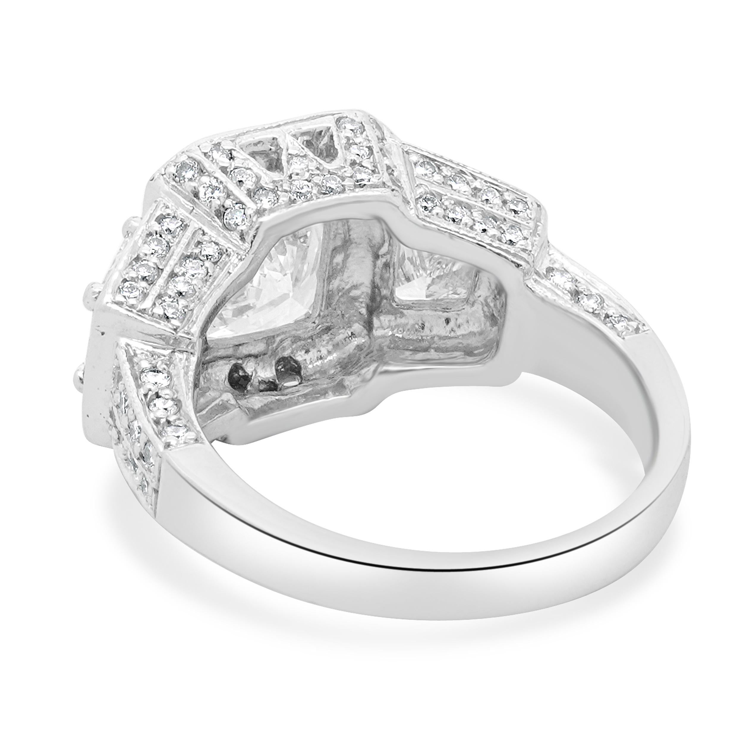 Platinum Radiant Cut Diamond Engagement Ring In Excellent Condition For Sale In Scottsdale, AZ