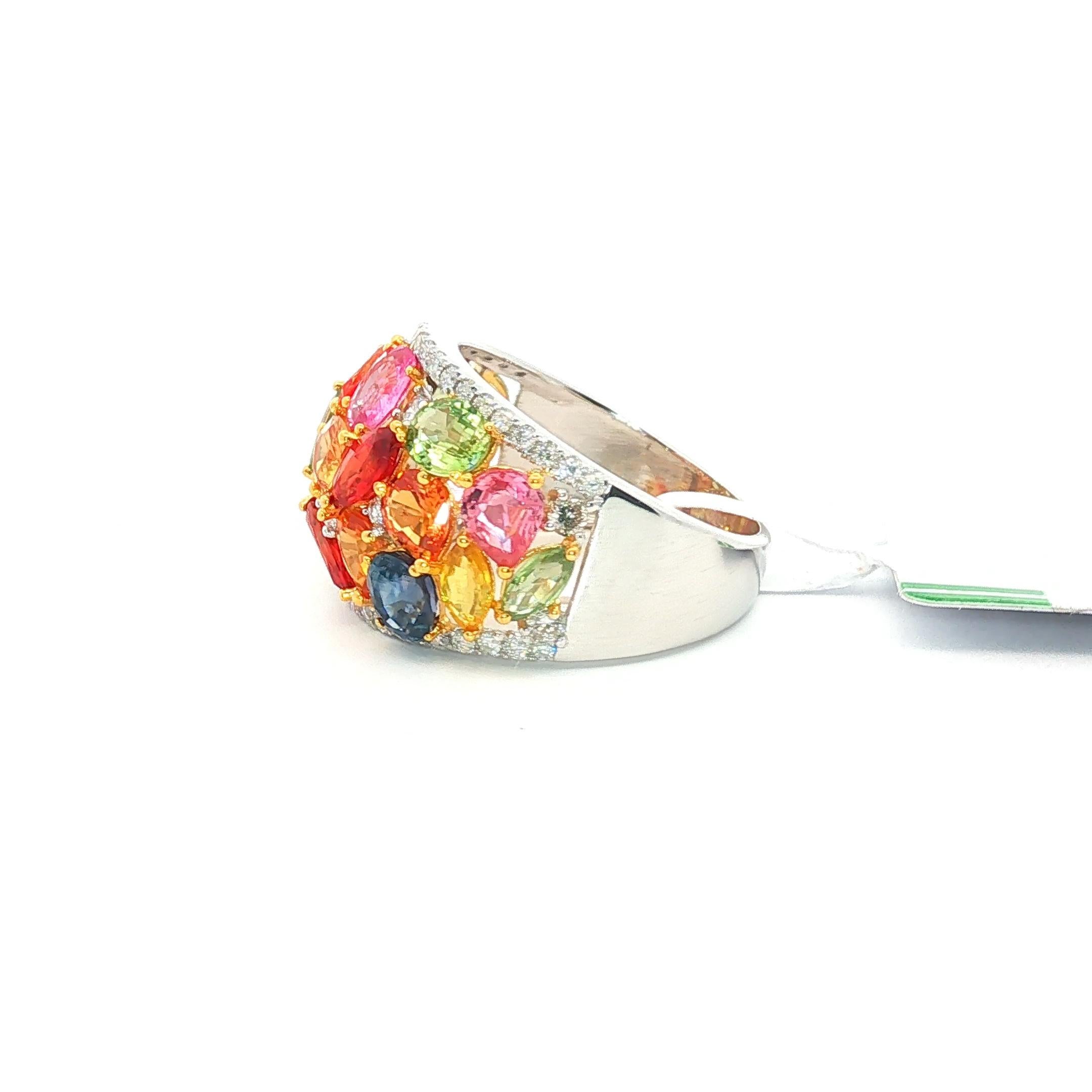 Anello in platino con zaffiri e diamanti Rainbow Diamonds - 6,23 carati di zaffiri multicolore in vendita 2