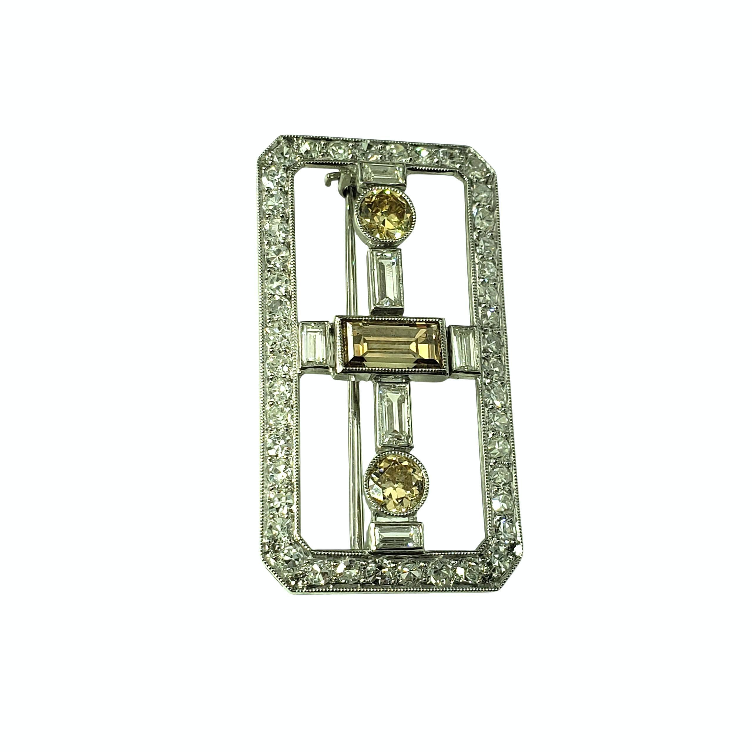 Broche de diamantes rectangular de platino #22373 Contemporáneo en venta