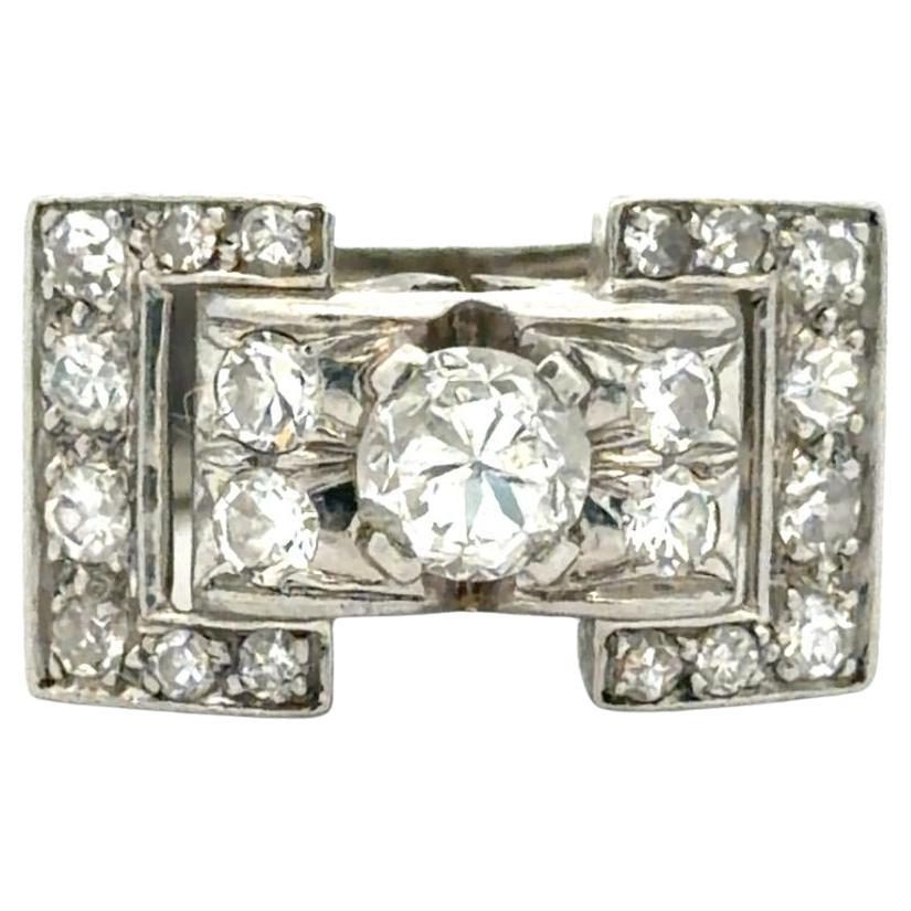 Retro-Diamantring aus Platin