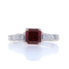 Platin Rhodolith Granat & Diamant Vintage Ring - Quadratischer 1,73 ctw Verlobungsring