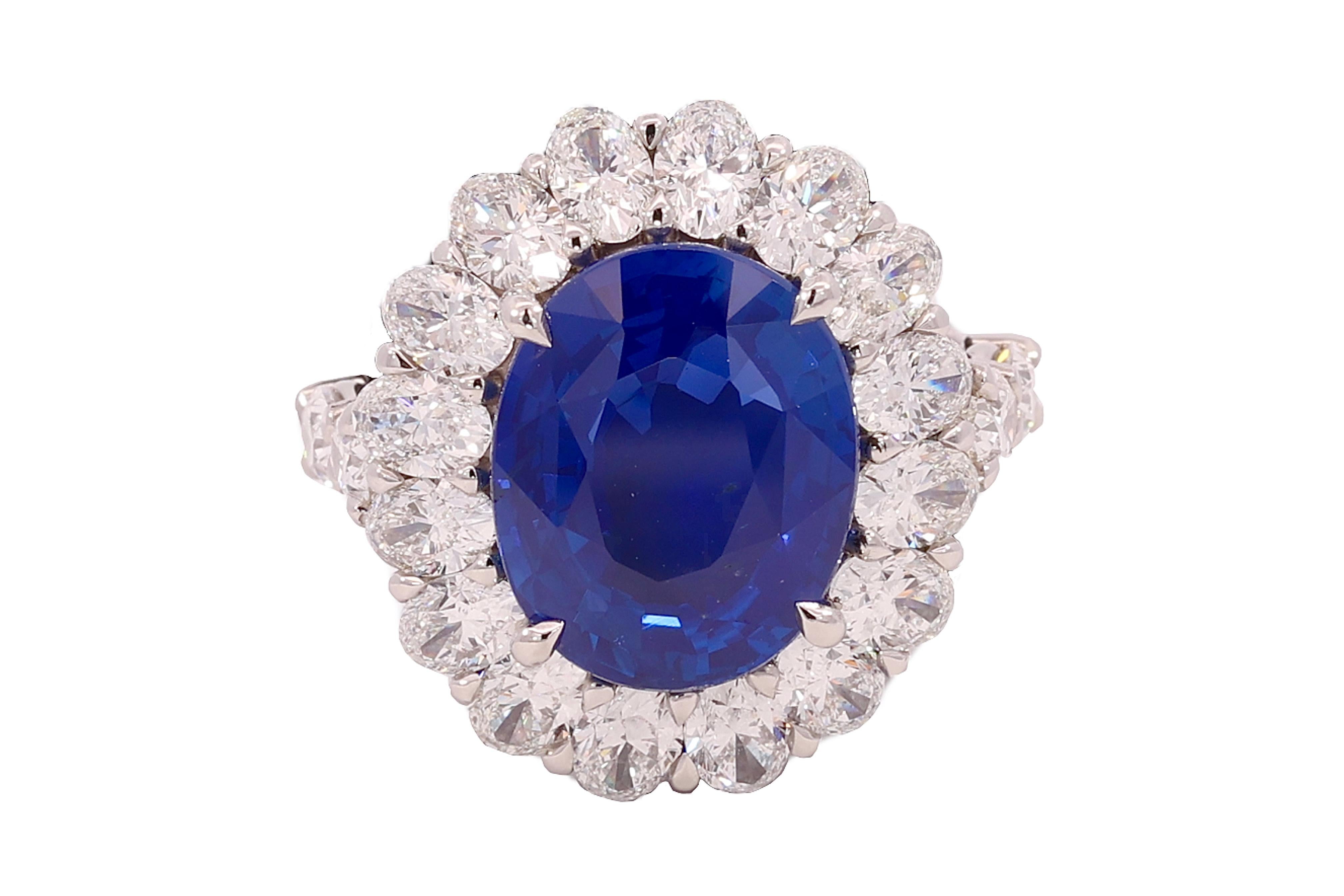 Platinum Ring 8.02 Carat Kashmir Sapphire, 3.75ct Oval Diamonds, IGI Certified For Sale 3