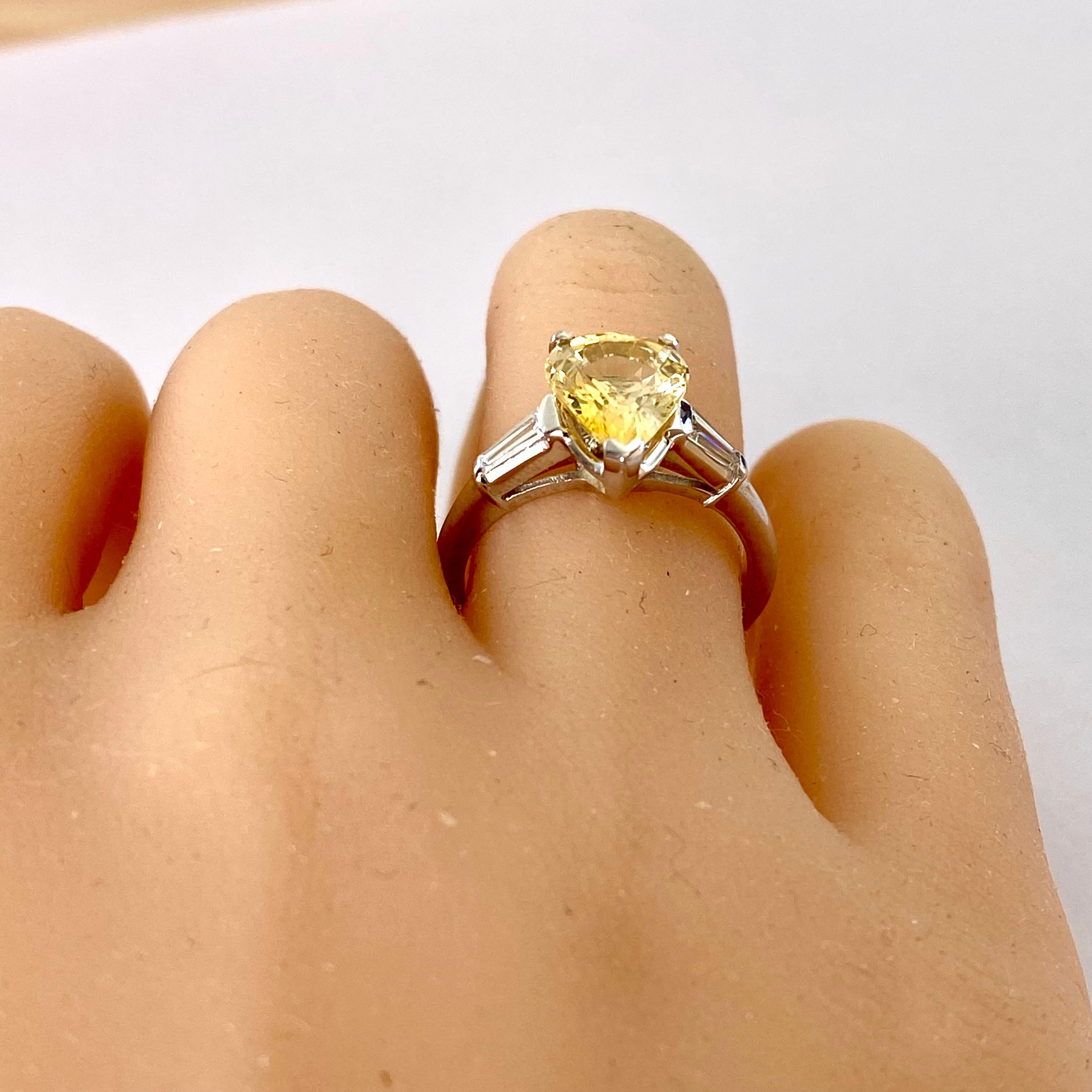 Platinum Ring Pear Yellow Ceylon Sapphire Tapered Baguette Diamond 2.65 Carat For Sale 2