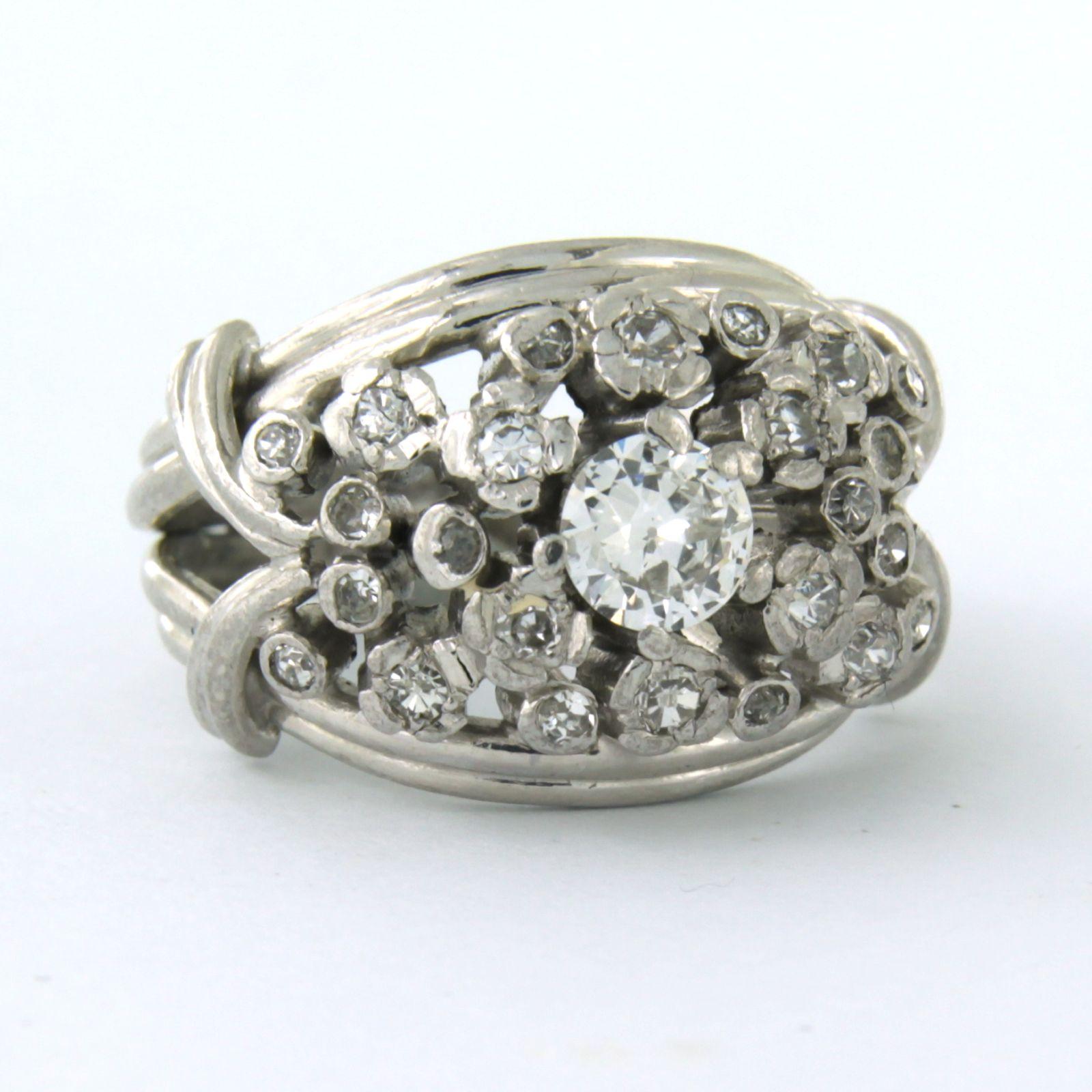 Platinring aus Platin mit Diamanten besetzt  (Art nouveau) im Angebot
