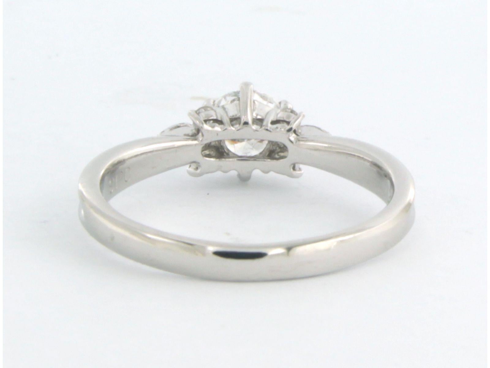 Brilliant Cut Platinum ring set with diamonds  For Sale