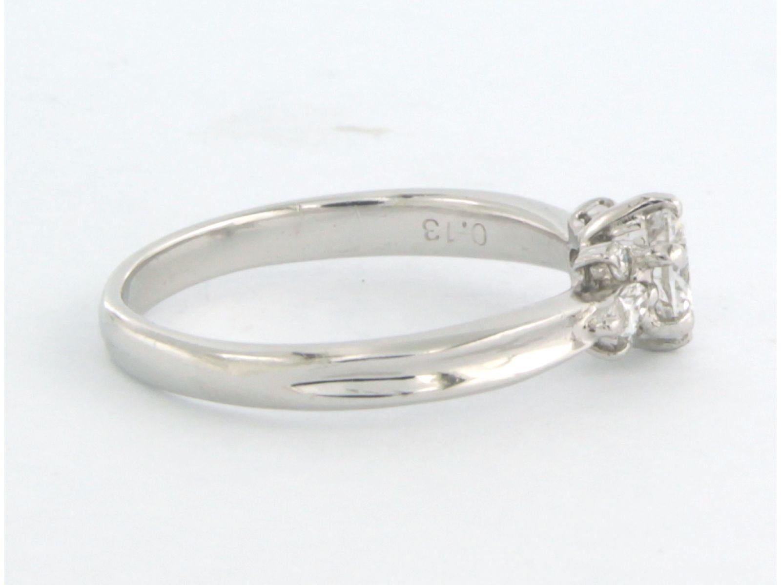 Platinum ring set with diamonds  In Good Condition For Sale In The Hague, ZH