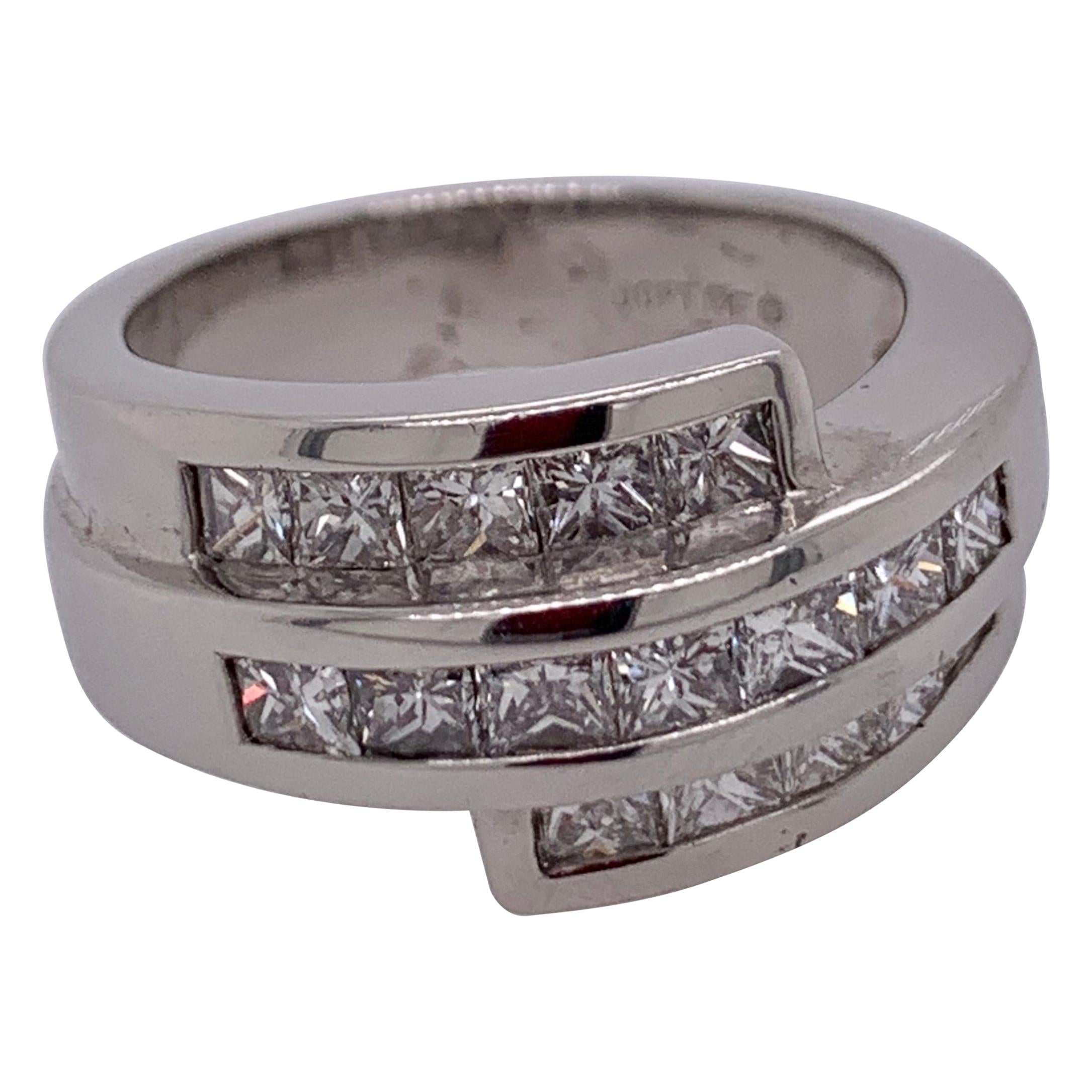 Platinum Ring Wedding Band with Three-Tier Diamond Design 2.00 TDW For Sale