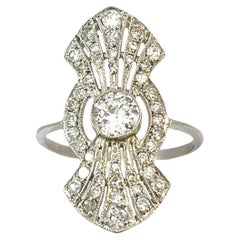 Bague en platine avec diamant de taille Brilliante de 0,58ct et accents de diamant de 0,90ct