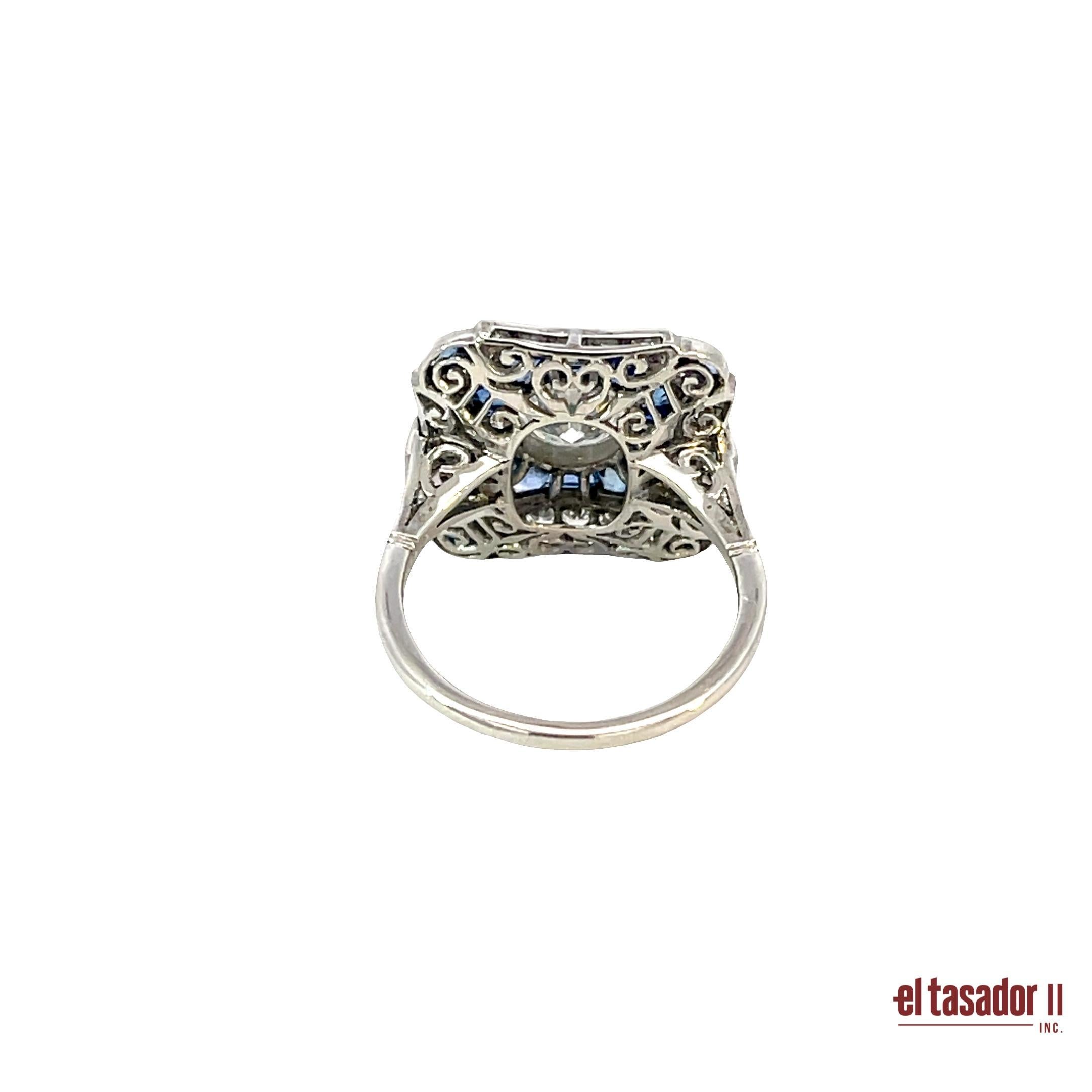 Taglio brillante Anello in platino con diamante taglio Brilliante da 1,02 carati, accenti di diamante da 0,76 carati e 4,24 carati di diamante. in vendita