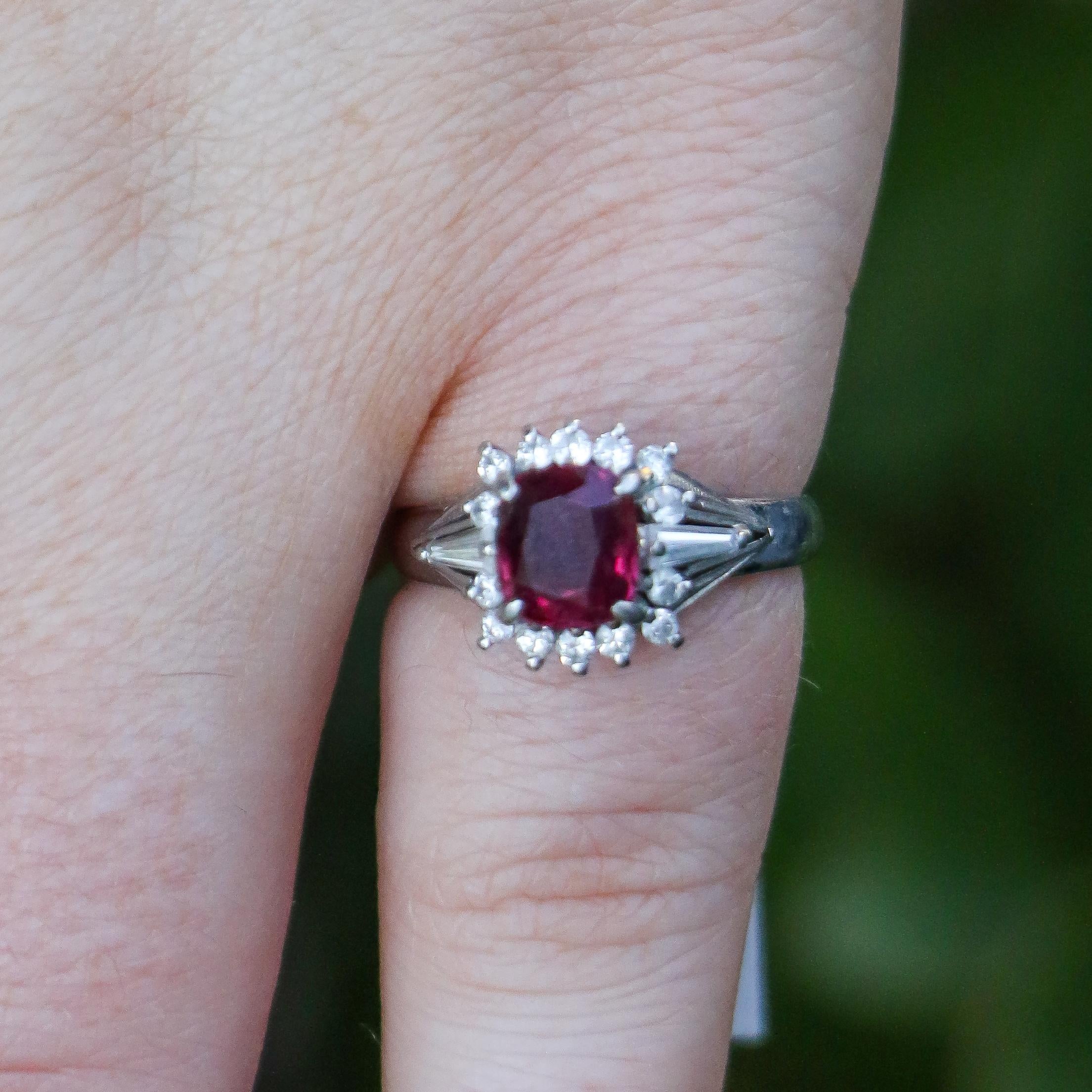 Platinum Ring with 1.44 Carat Burma Ruby In Excellent Condition In Carlsbad, CA