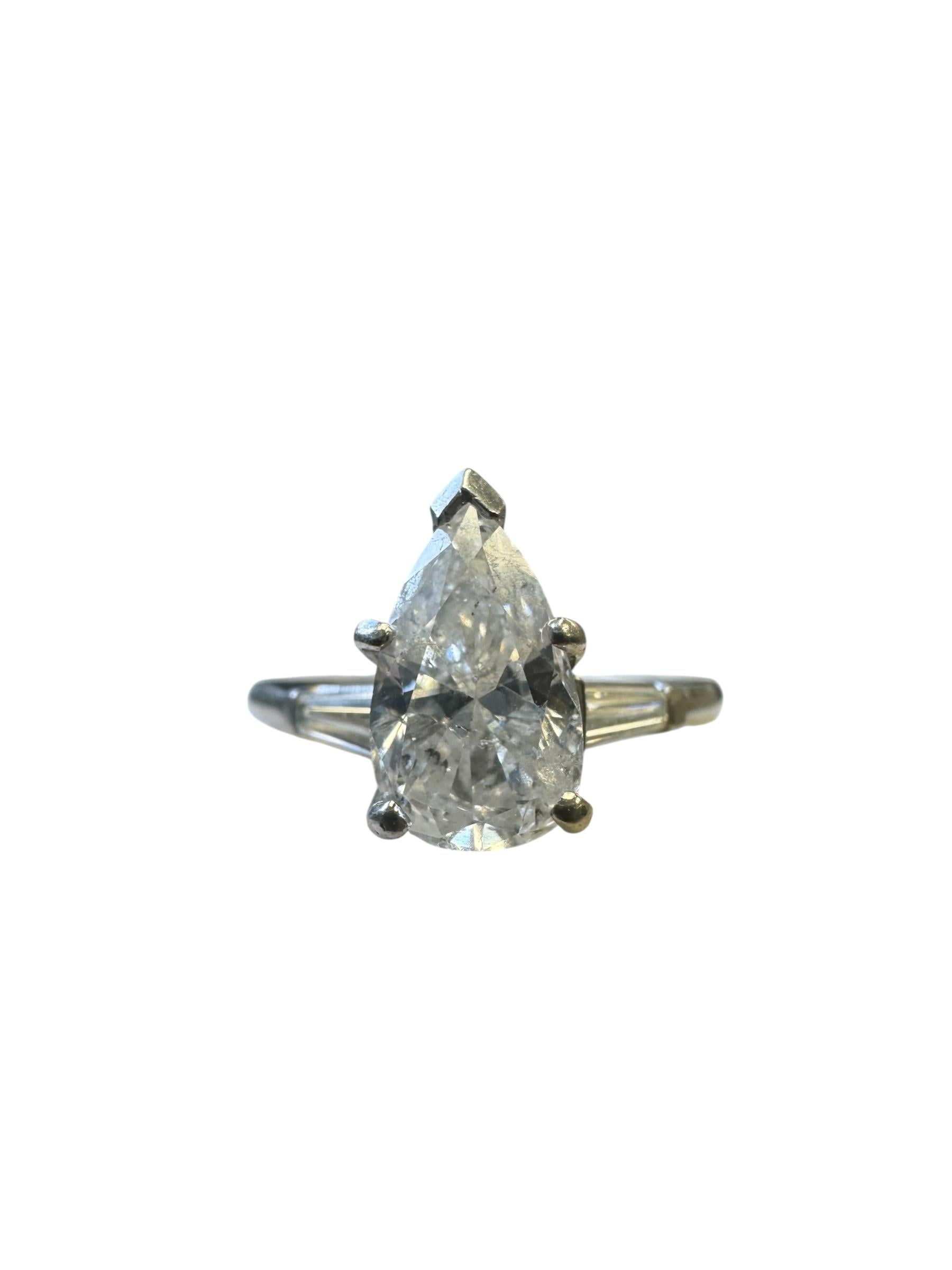 Women's or Men's Platinum Ring with 1.60 Carat Pear-Shaped Diamond and Baguette Accents For Sale
