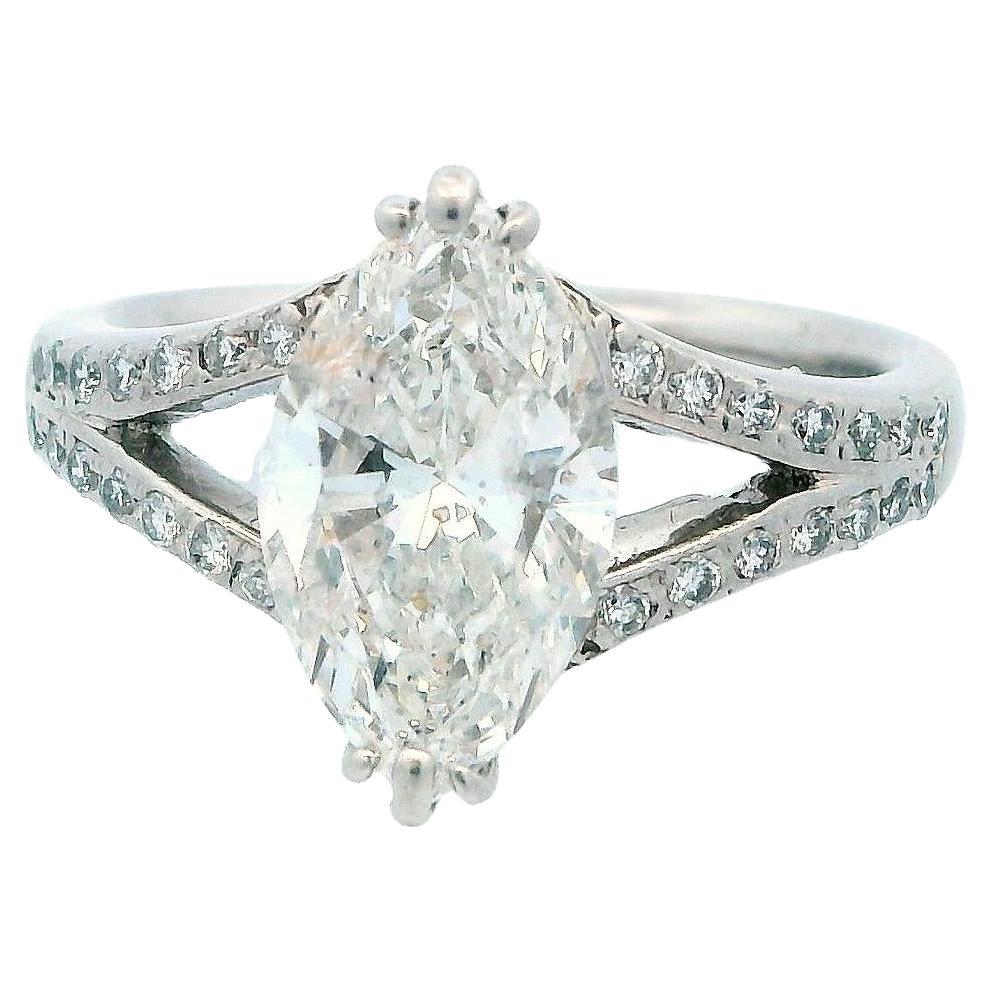 Anillo de platino con diamante de 2,50 ct