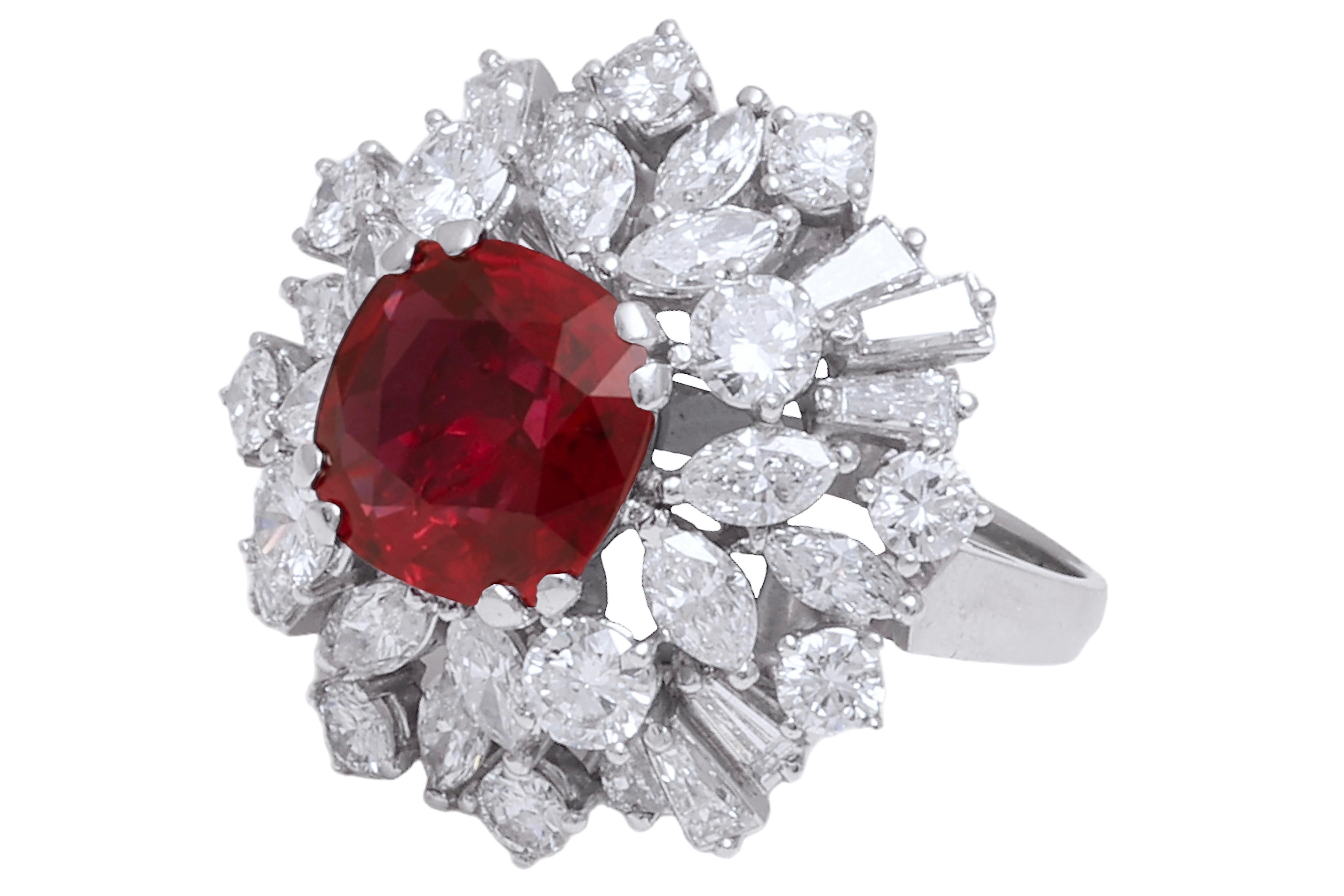 Magnificent Platinum Ring with Vivid Red Ruby &3.26 ct. Diamonds.

Ruby looks lik 4.5 to 5 Ct !

Ruby: Natural Brilliant / Step Cut, Cushion shape, Vivid Red , Siam Ruby of 3 ct.
Comes with GRS Certificate

Diamonds: Brilliant cut 1.4 ct.
Marquise