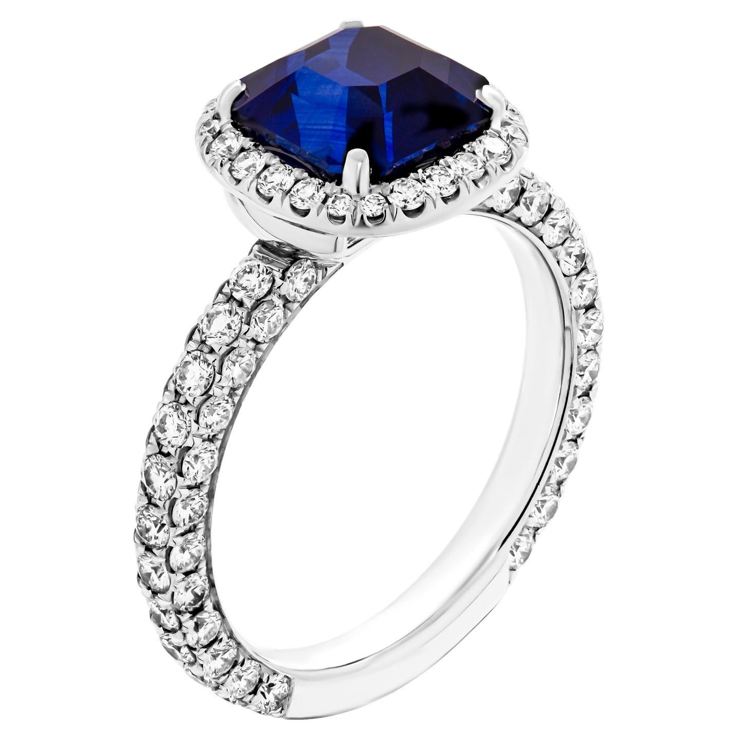 Platinum Ring with 3.08 Carat Cushion Cut Sapphire For Sale