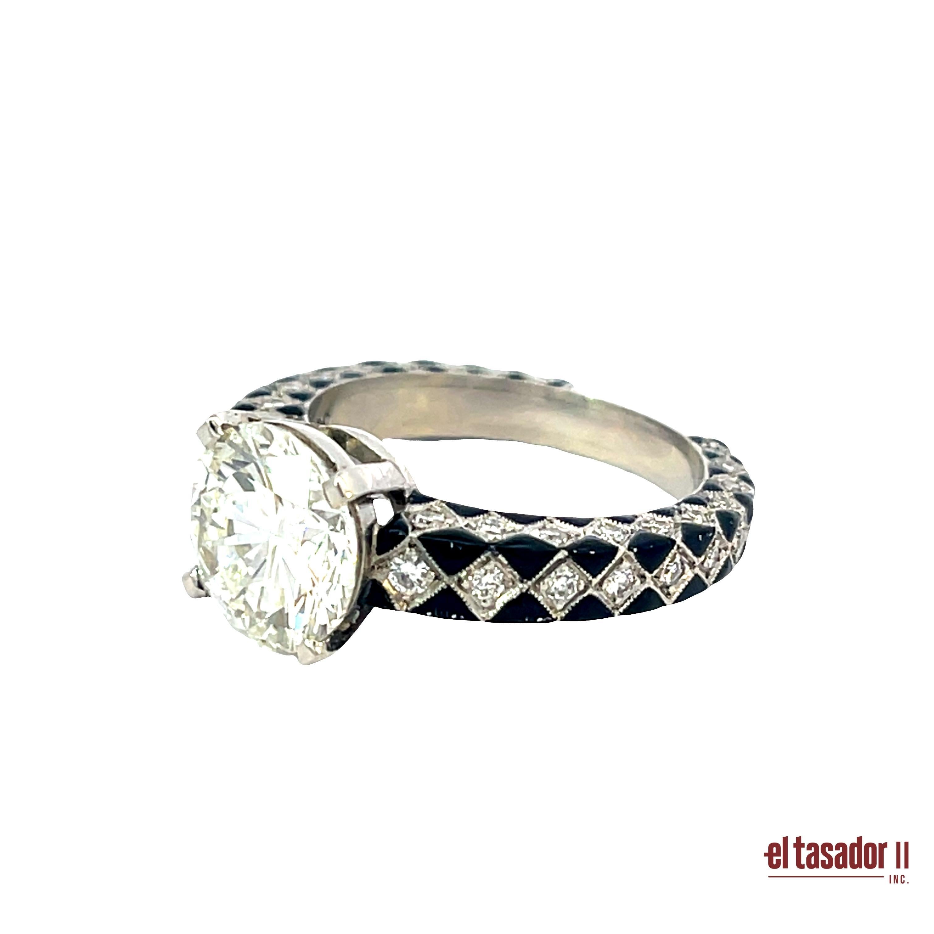 Anillo de platino con diamante talla brillante de 3,38 ct, acentos de diamante de 0,72 ct y blanco Corte brillante en venta