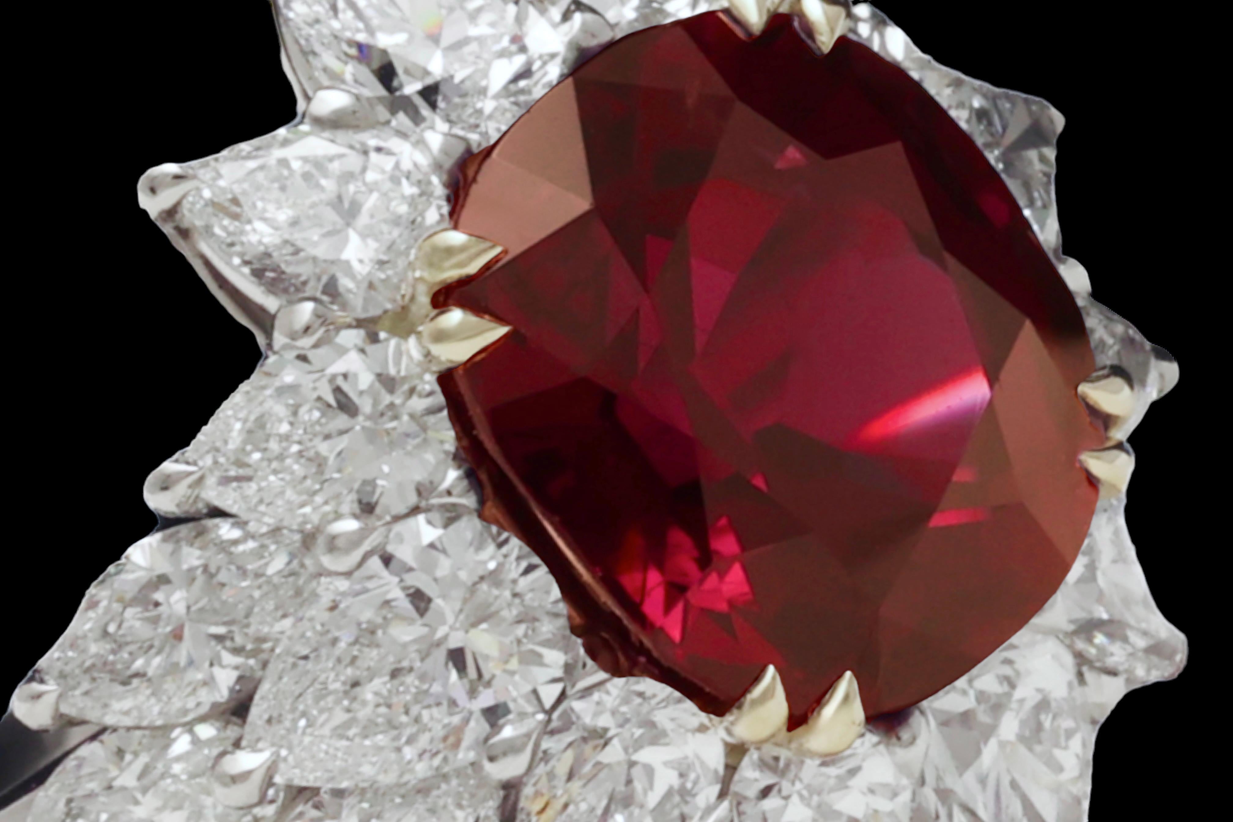 Anello di platino  Con 6,85 ct. Rubino NH e 4,12 ct. Diamanti in vendita 2