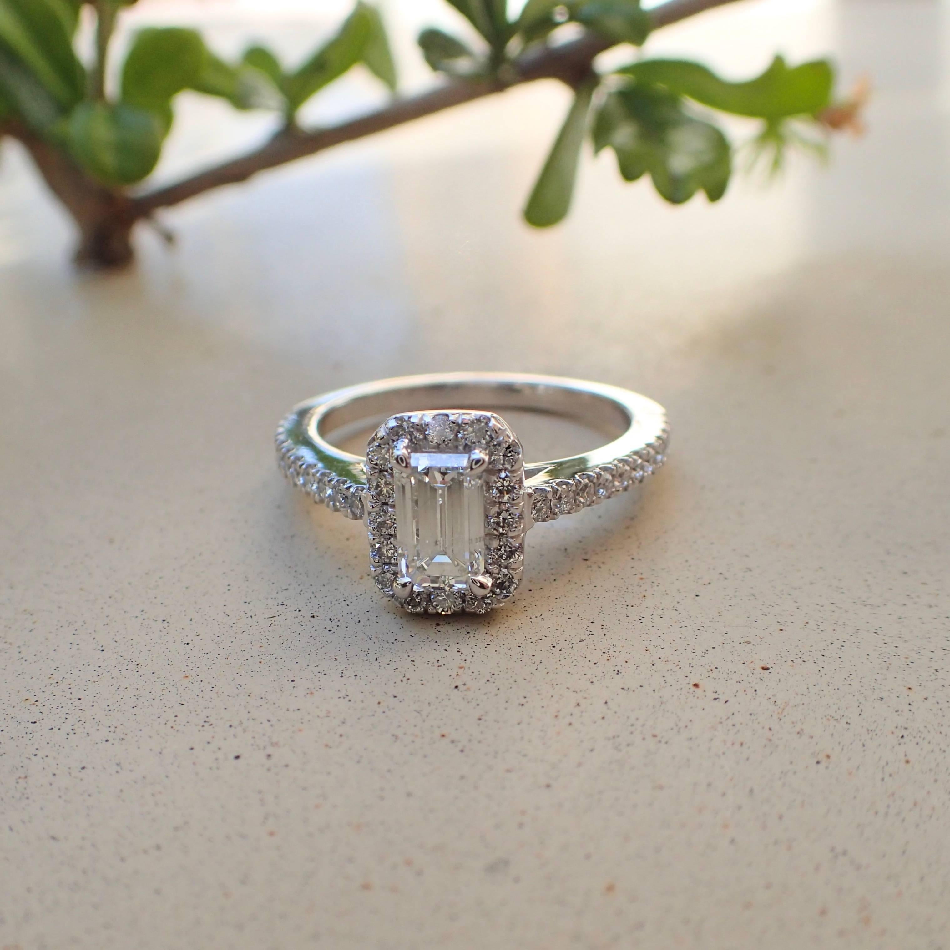 0.98 Carat - Platinum - Emerald Cut Diamond Engagement Halo Ring 1